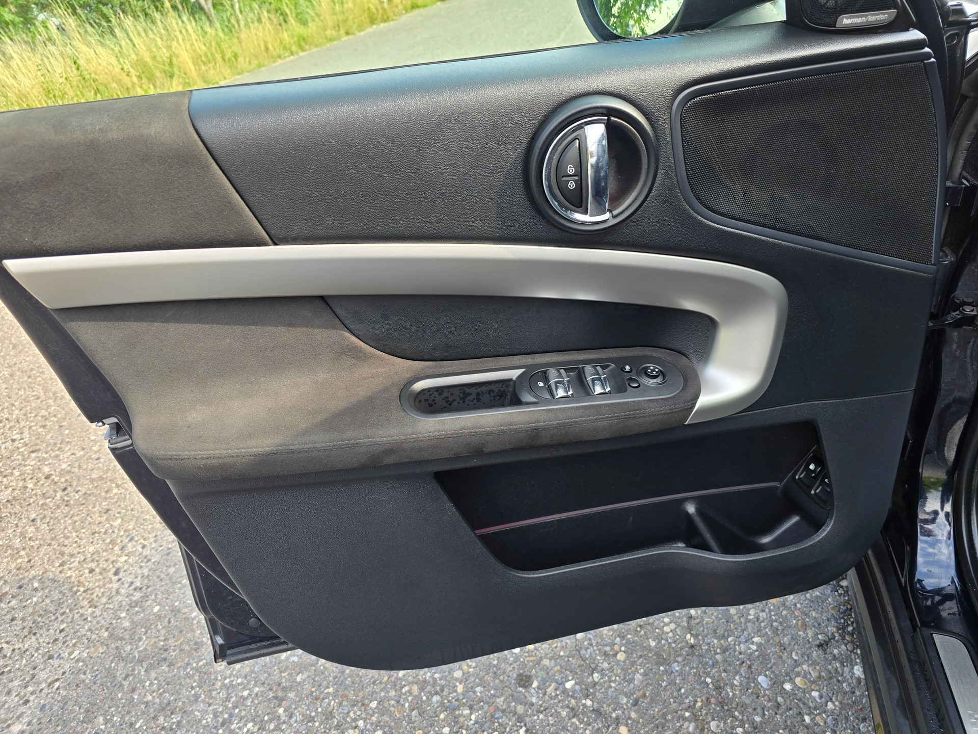 MINI Countryman Cooper SE Trafalgar ALL4 PHEV Steptronic-image-11