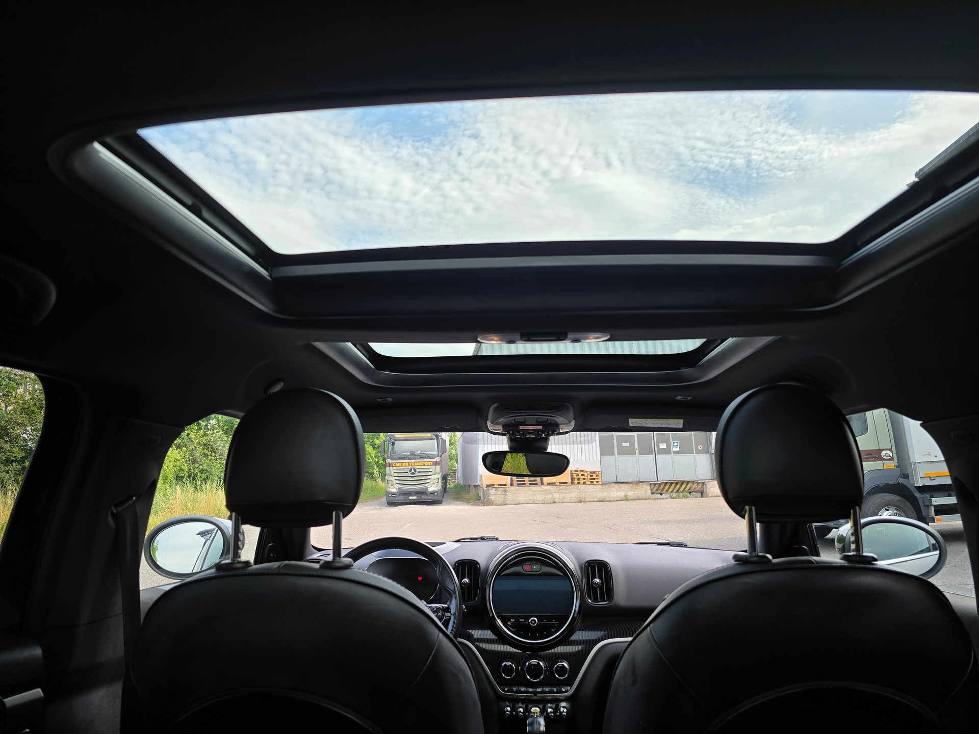 MINI Countryman Cooper SE Trafalgar ALL4 PHEV Steptronic-image-8