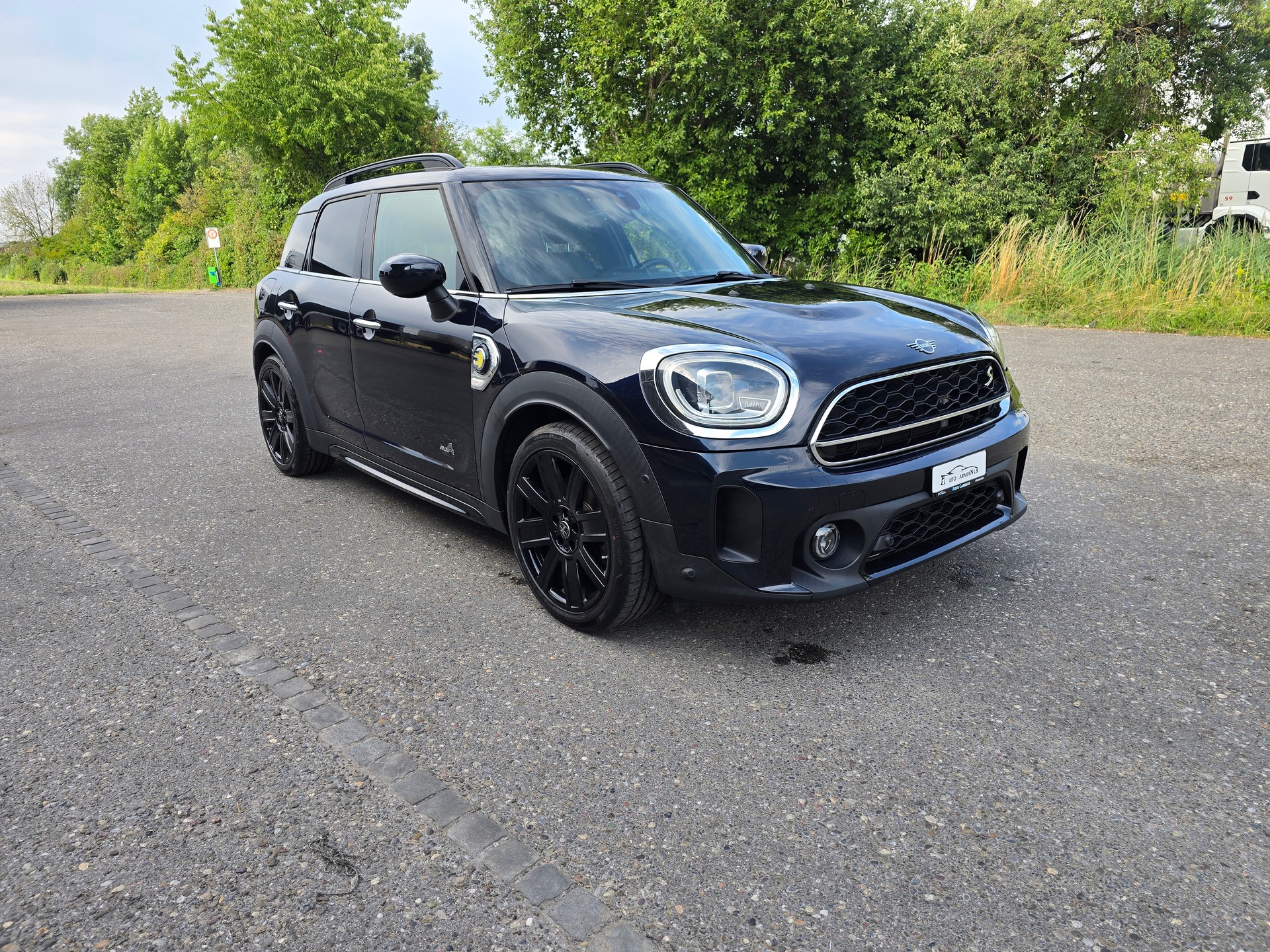 MINI Countryman Cooper SE Trafalgar ALL4 PHEV Steptronic-image-1