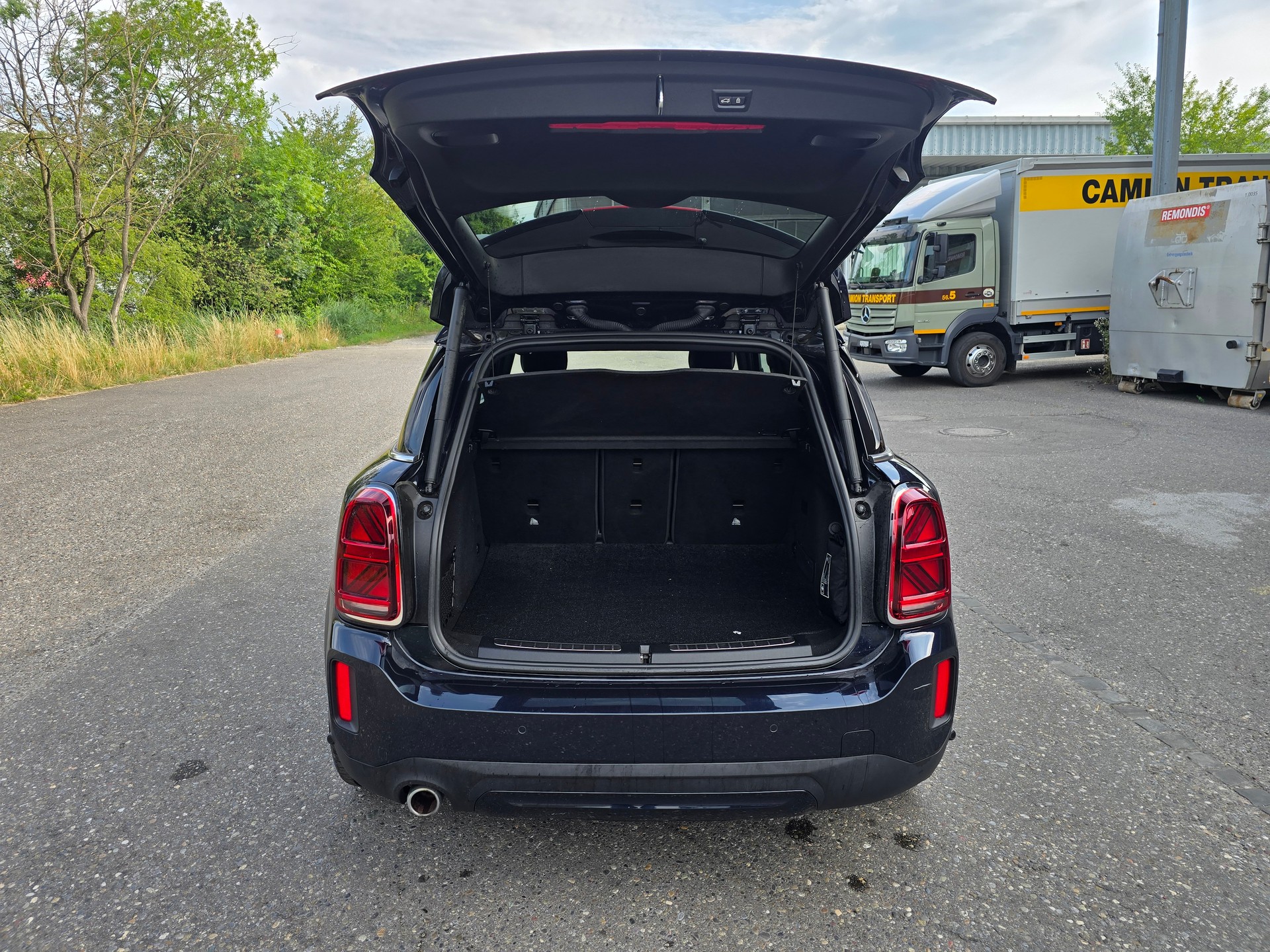 MINI Countryman Cooper SE Trafalgar ALL4 PHEV Steptronic-image-6