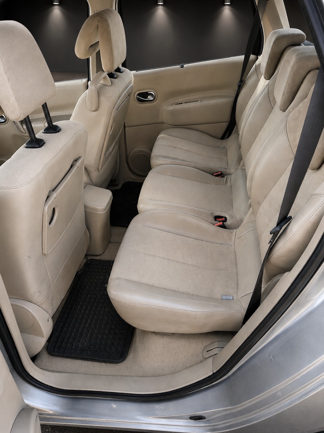 RENAULT Grand Scénic 2.0 16V Fairway Automatic-image-6