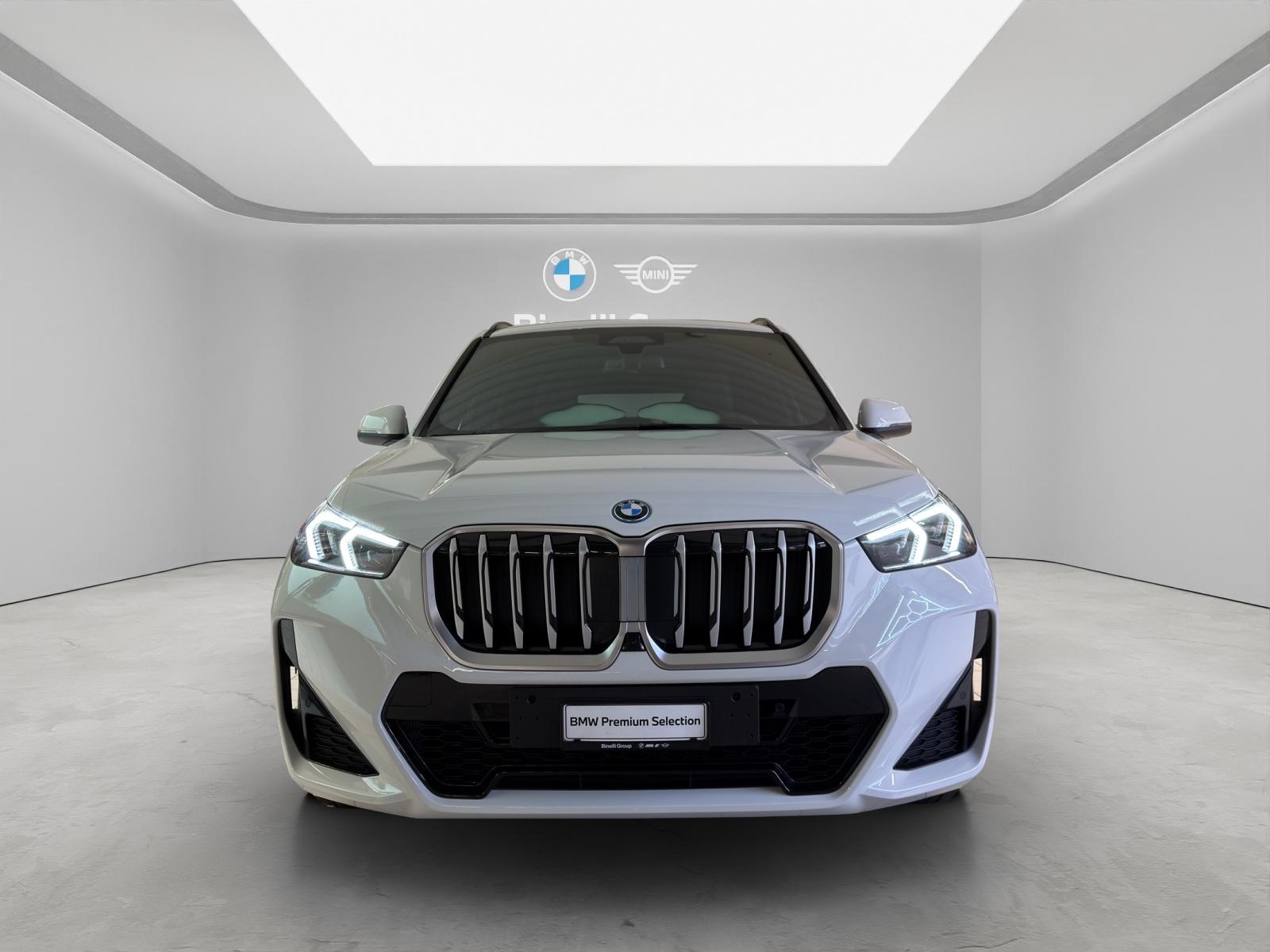 BMW X1 30e xDrive M-SportPaket-image-8
