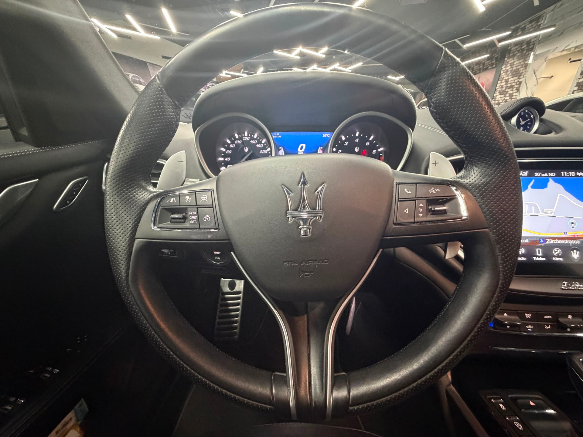 MASERATI Ghibli S Q4 3.0 GranSport Automatica-image-13