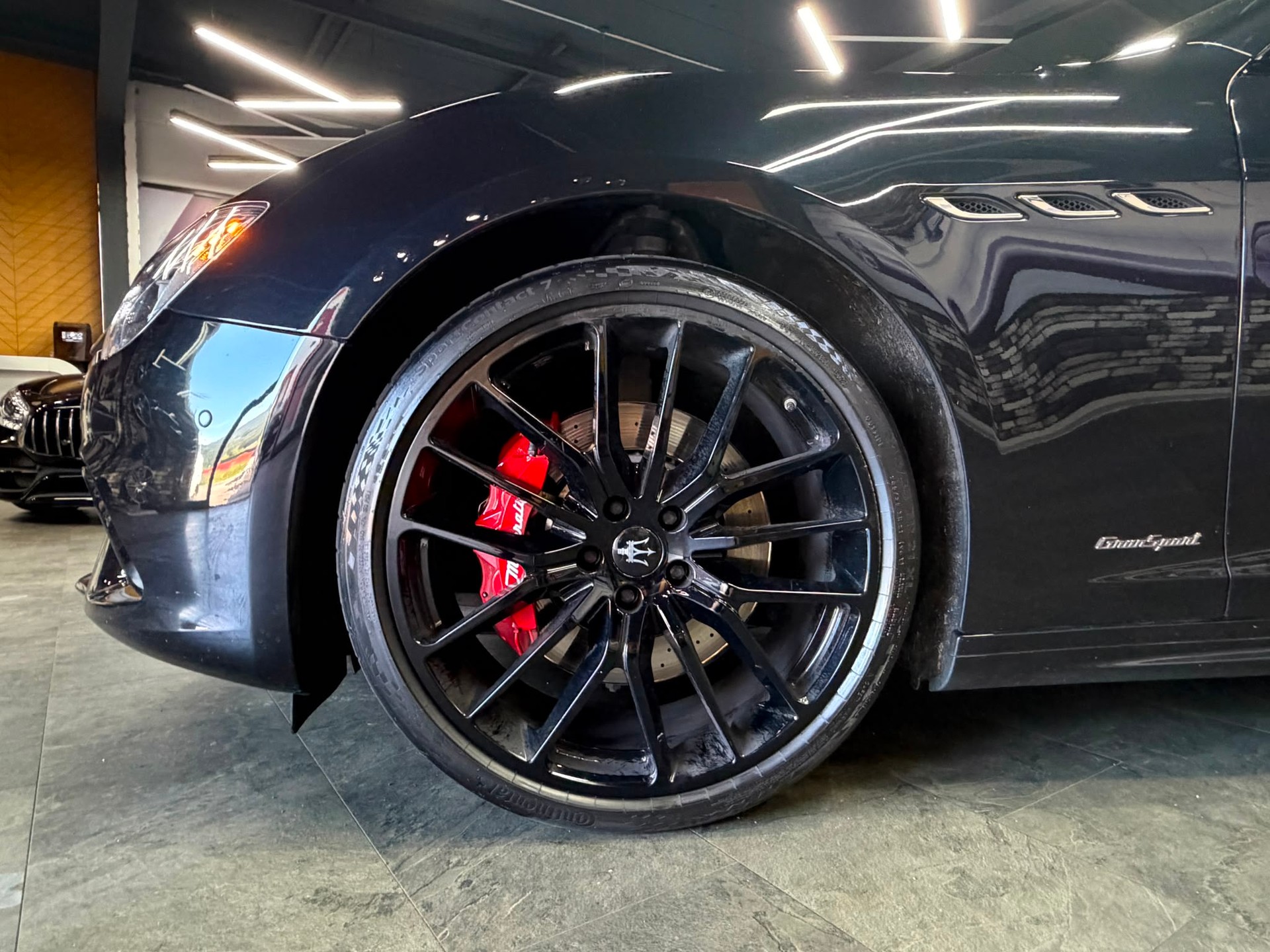 MASERATI Ghibli S Q4 3.0 GranSport Automatica-image-8