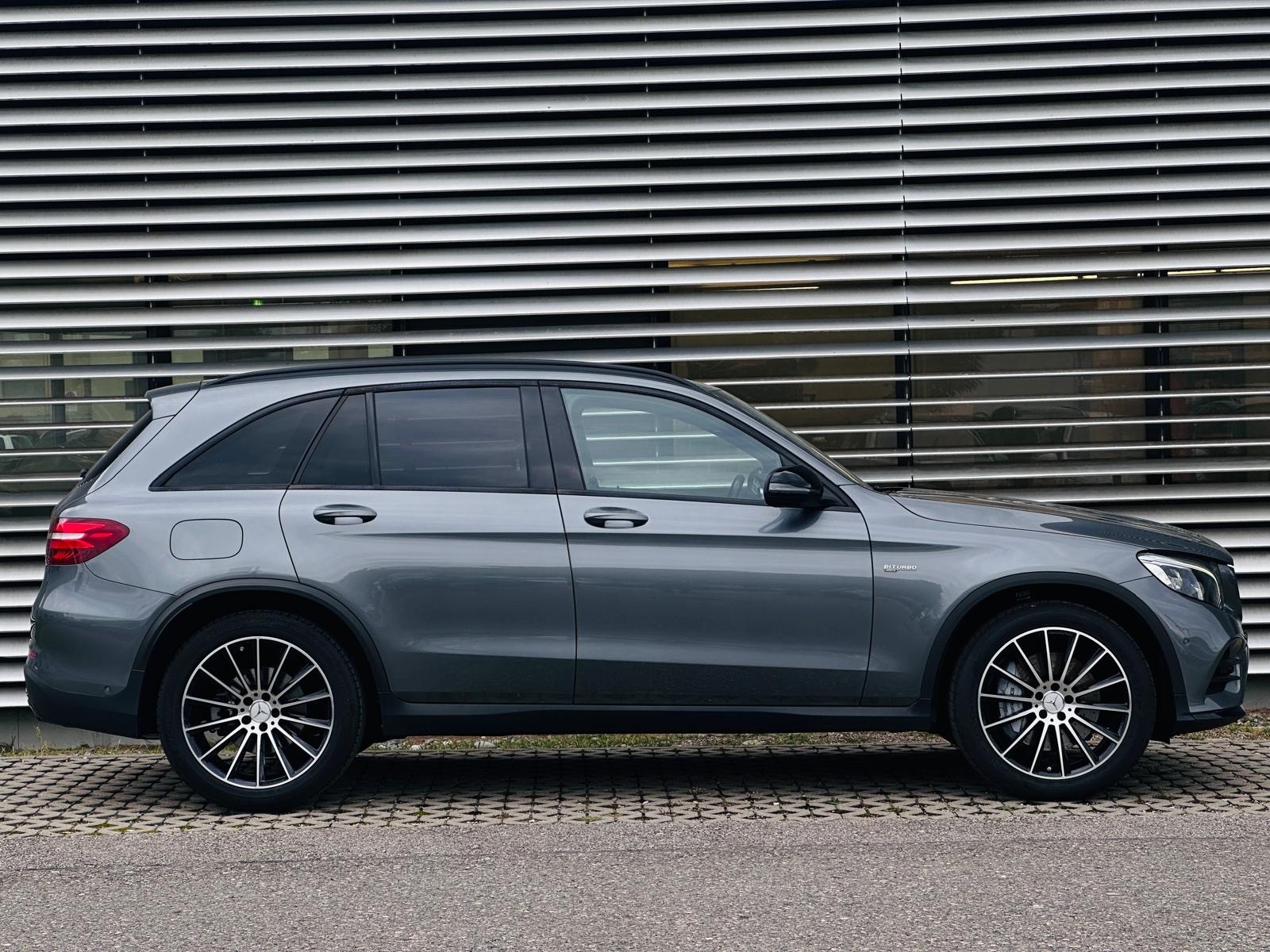 MERCEDES-BENZ GLC 43 AMG 4Matic 9G-Tronic-image-7