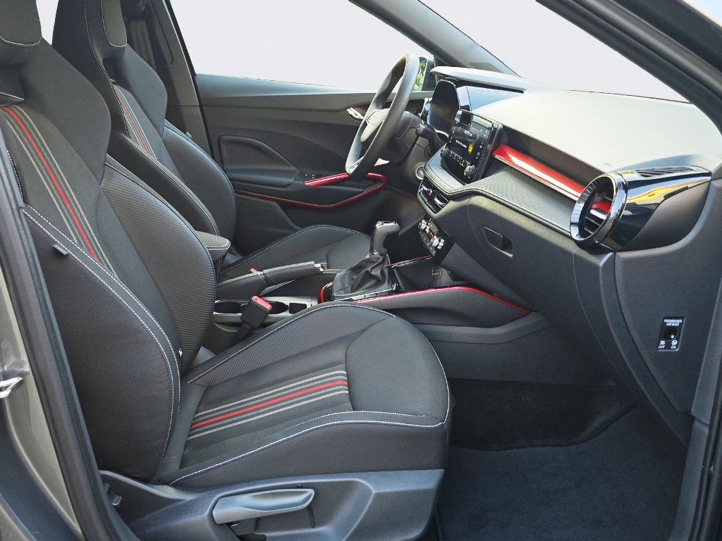 SKODA Fabia 1.0 TSI Monte Carlo DSG-image-9