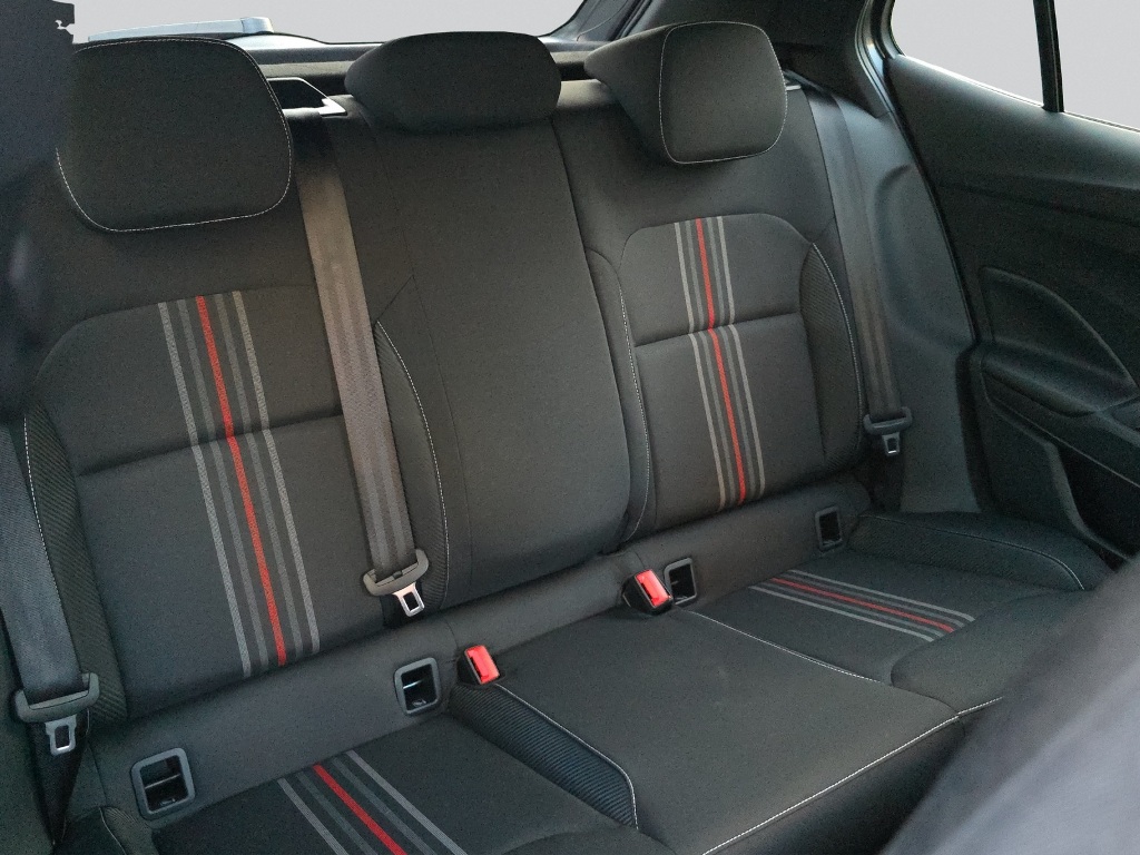 SKODA Fabia 1.0 TSI Monte Carlo DSG-image-10