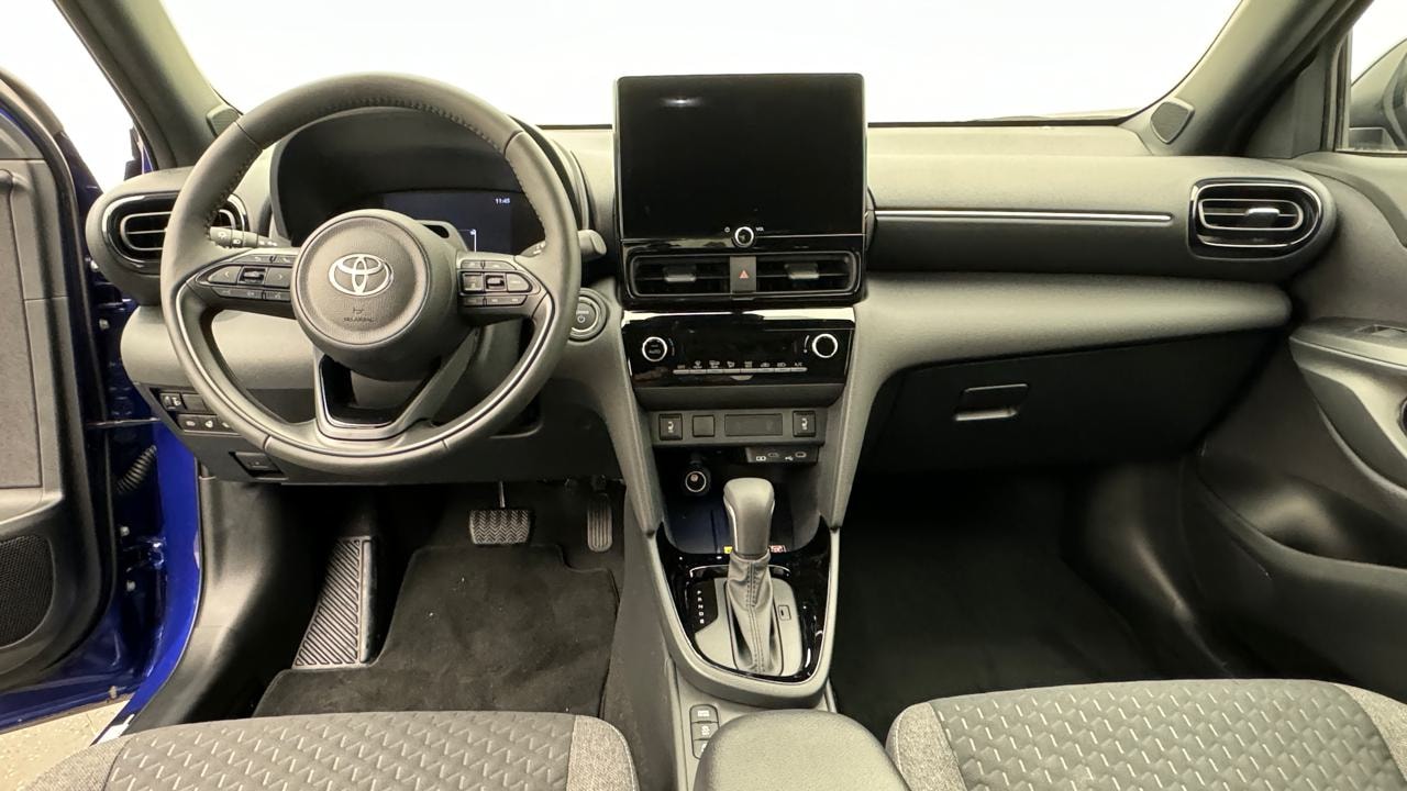 TOYOTA Yaris Cross 1.5 Style e-CVT-image-5
