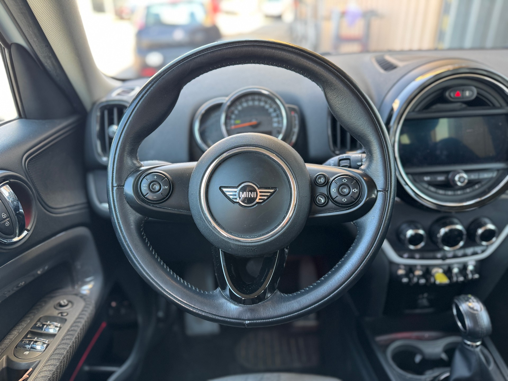 MINI Countryman Cooper S E ALL4 Steptronic-image-10