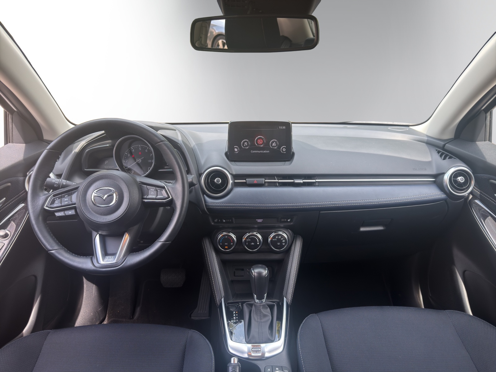 MAZDA 2 G 90 Revolution-image-7