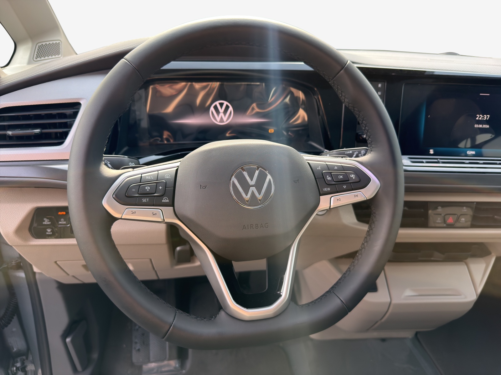 VW Multivan 1.5 eHybrid 4Motion DSG-image-9