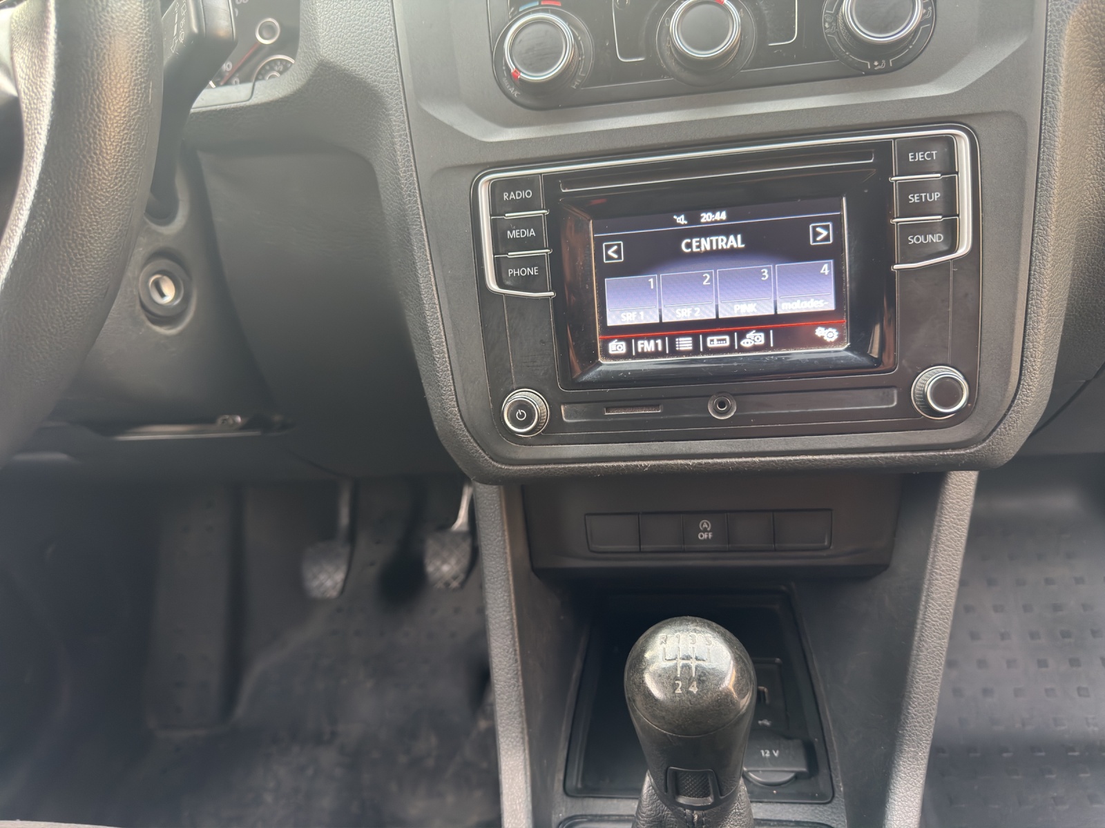 VW Caddy Maxi 2.0TDI * Frisch ab MFK & ab Service * Zahnriemen neu ersetz.-image-13
