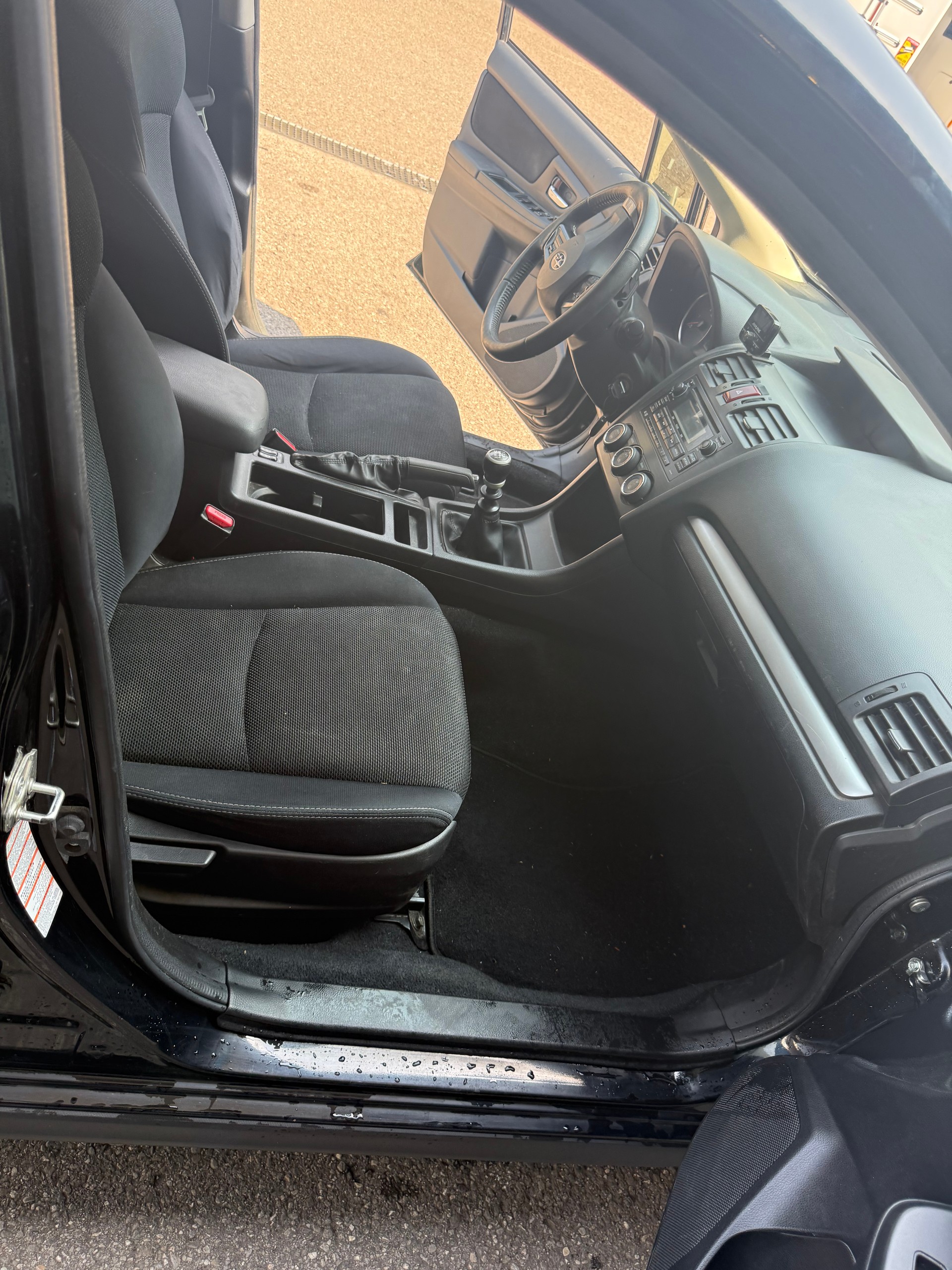 SUBARU XV 2.0D Swiss Two AWD-image-13
