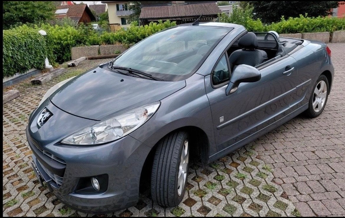 PEUGEOT 1.6 16V Swiss Edition-image-0