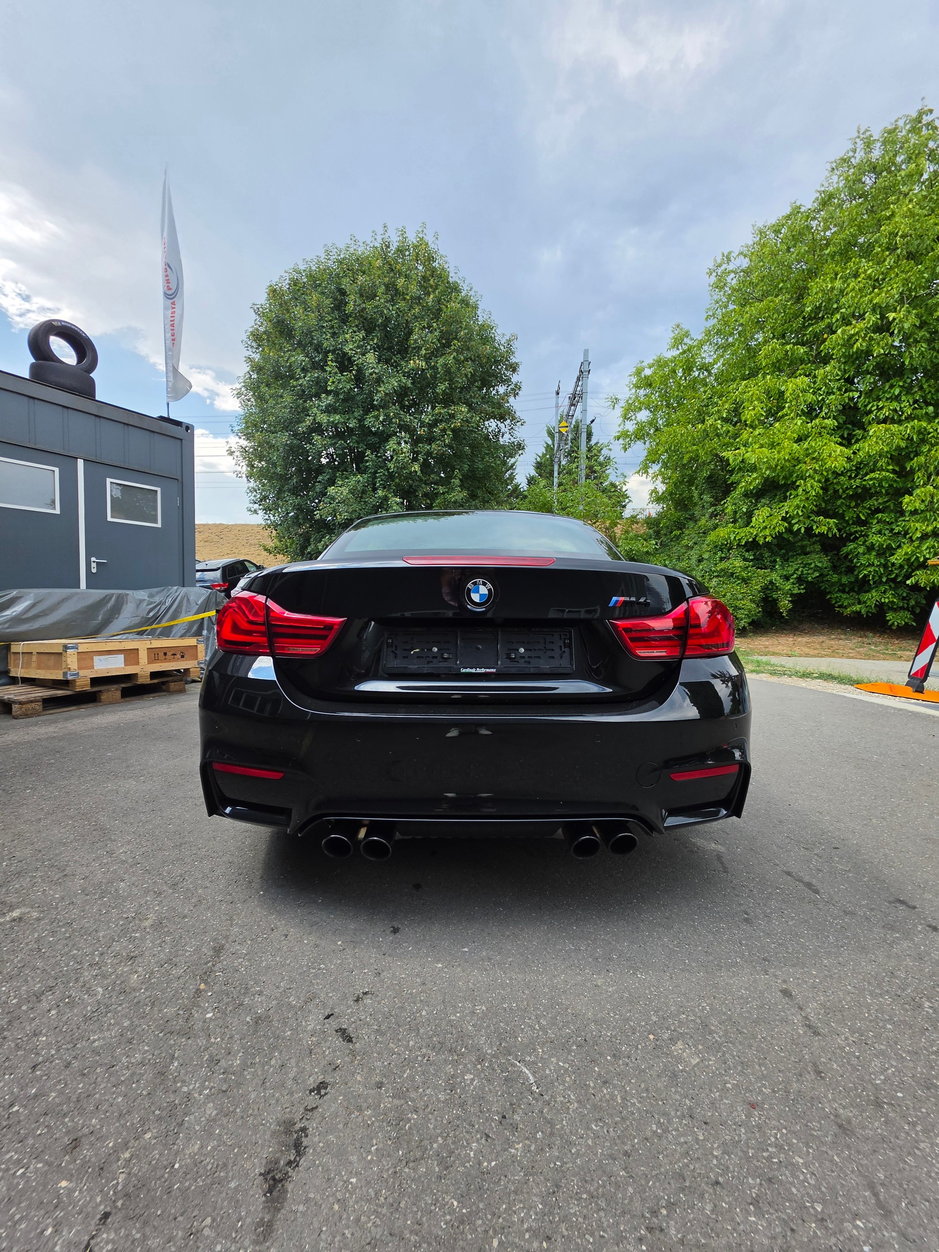 BMW M4 Cabriolet Drivelogic M Competition-image-29