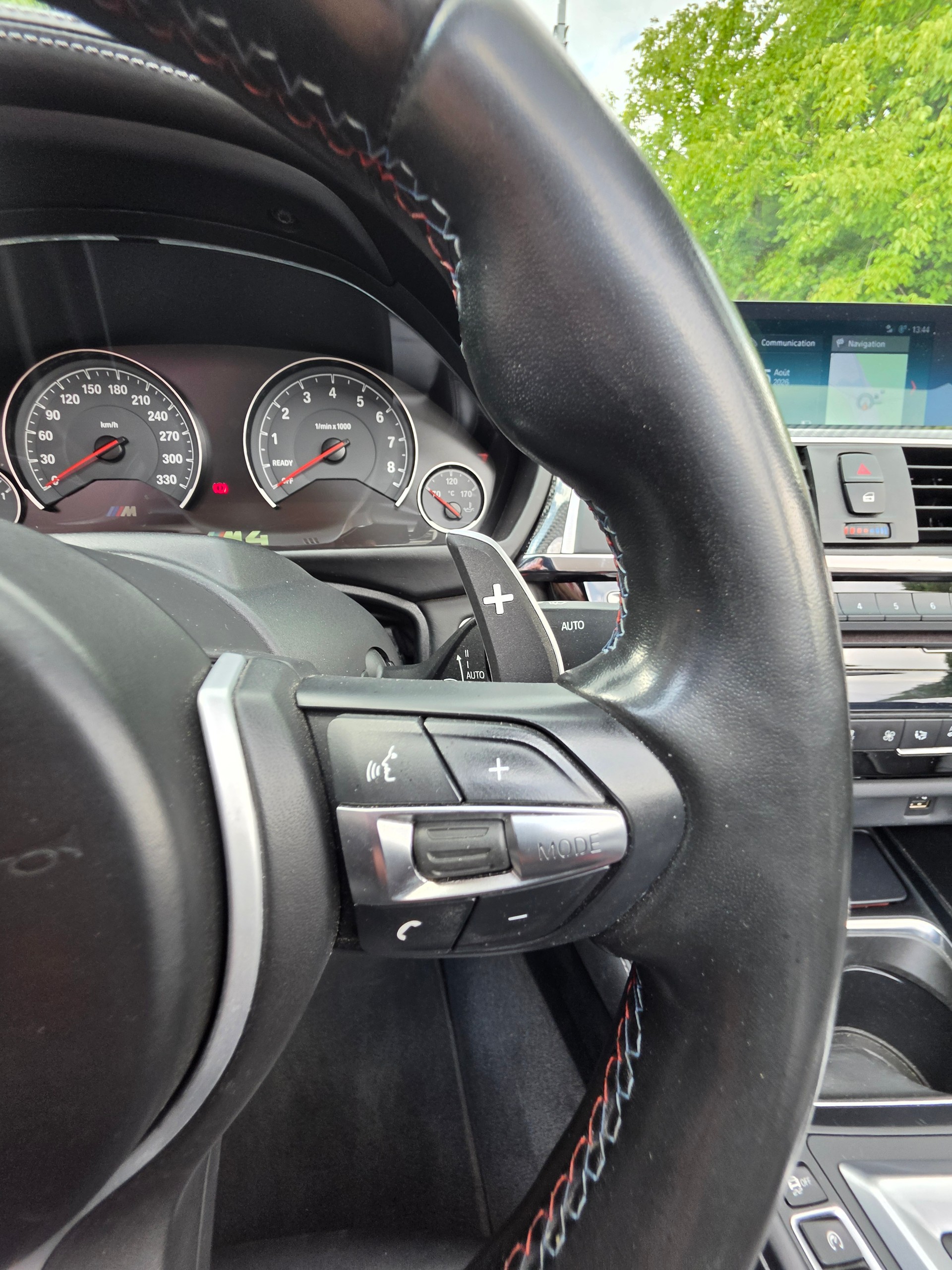 BMW M4 Cabriolet Drivelogic M Competition-image-14
