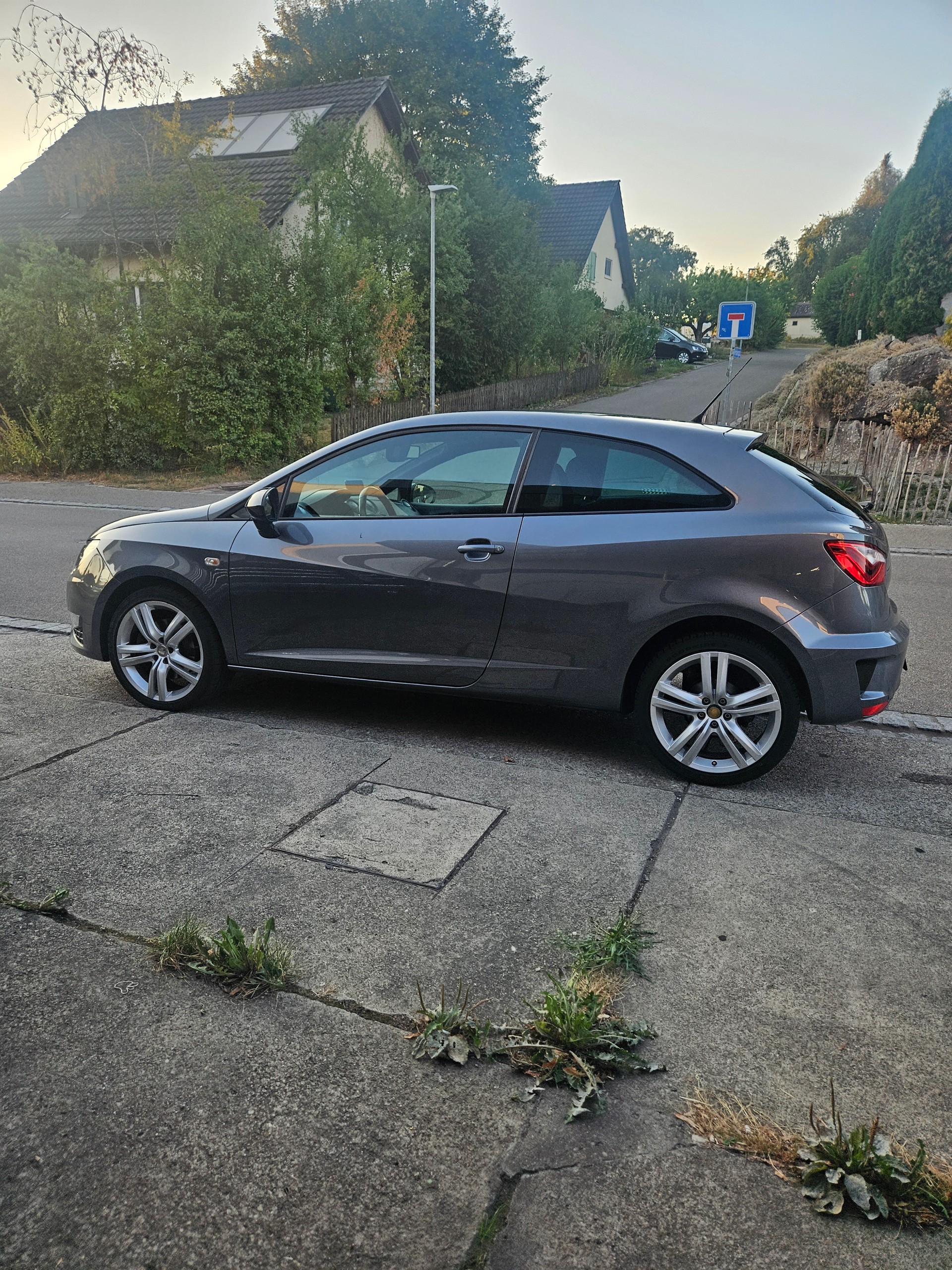SEAT Ibiza SC 1.4 TSI Cupra DSG-image-5