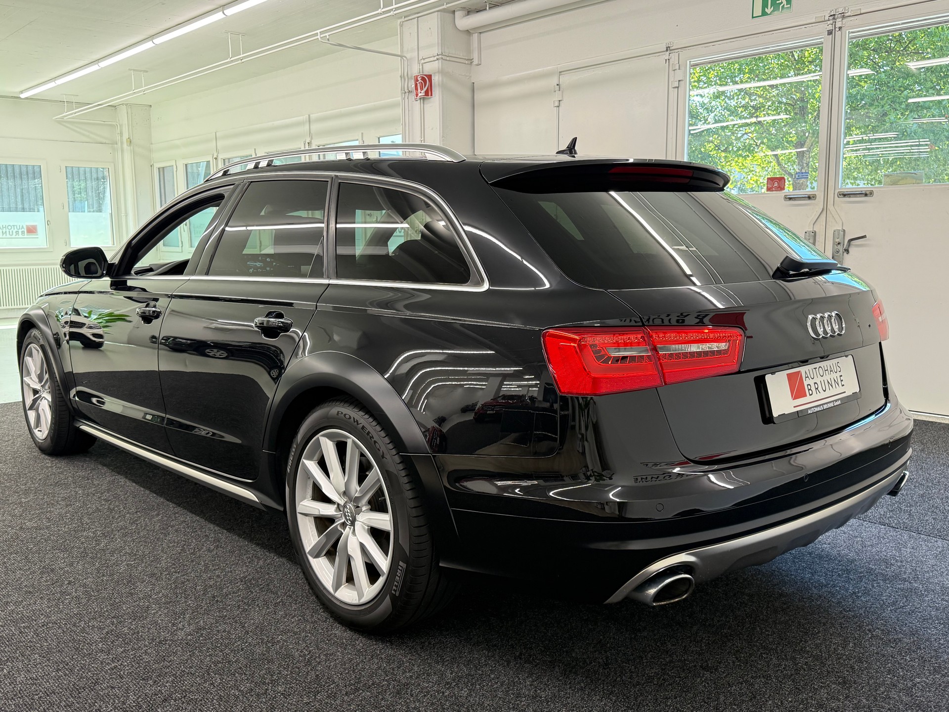 AUDI A6 allroad 3.0 BiTDI V6 quattro tiptronic-image-9