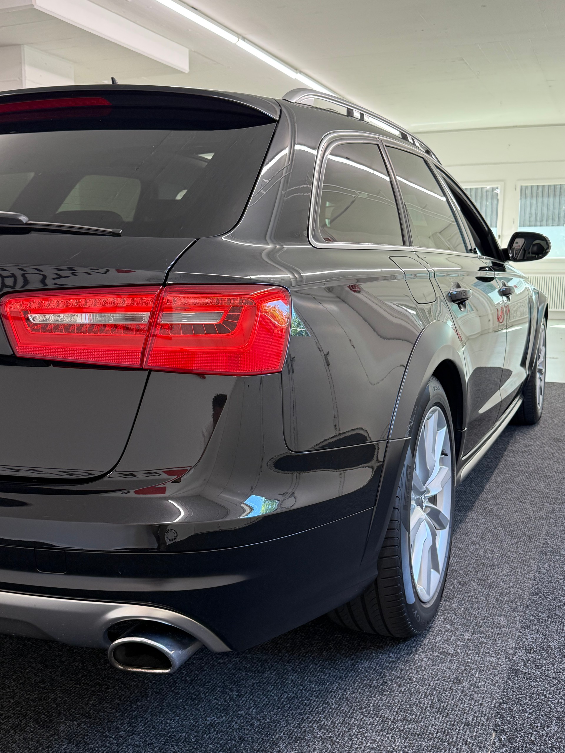 AUDI A6 allroad 3.0 BiTDI V6 quattro tiptronic-image-6