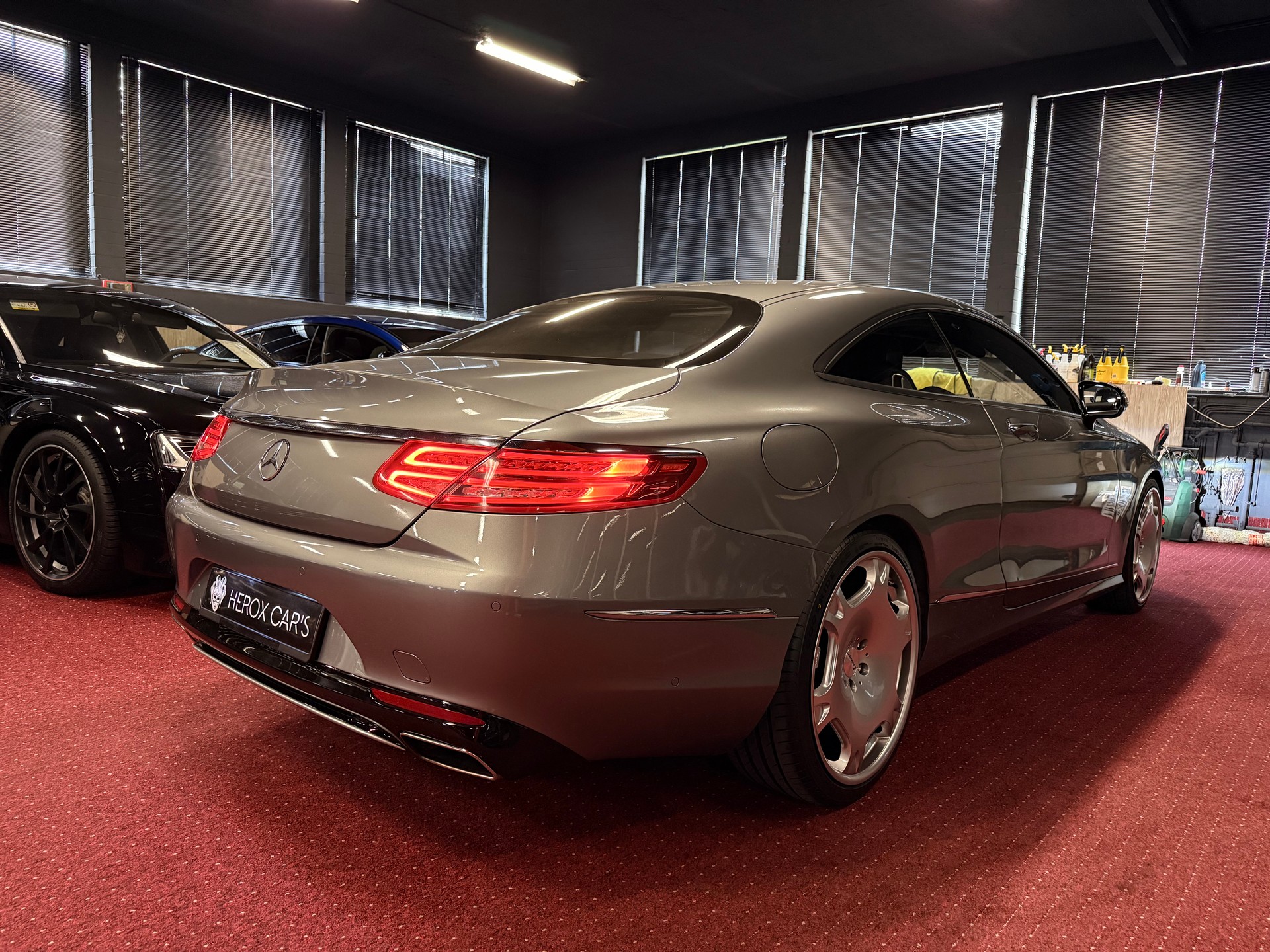 MERCEDES-BENZ S 500 Coupé 4Matic Excellence / Frisch ab MFK + Service / ** Designo **-image-8