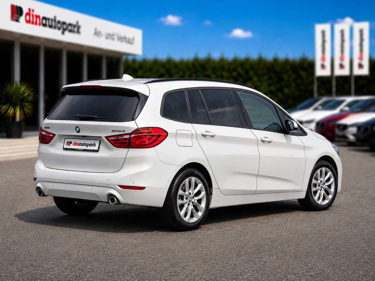 BMW 218d xDrive Gran Tourer Steptronic * CH-Fahrzeug * ab MFK *-image-3