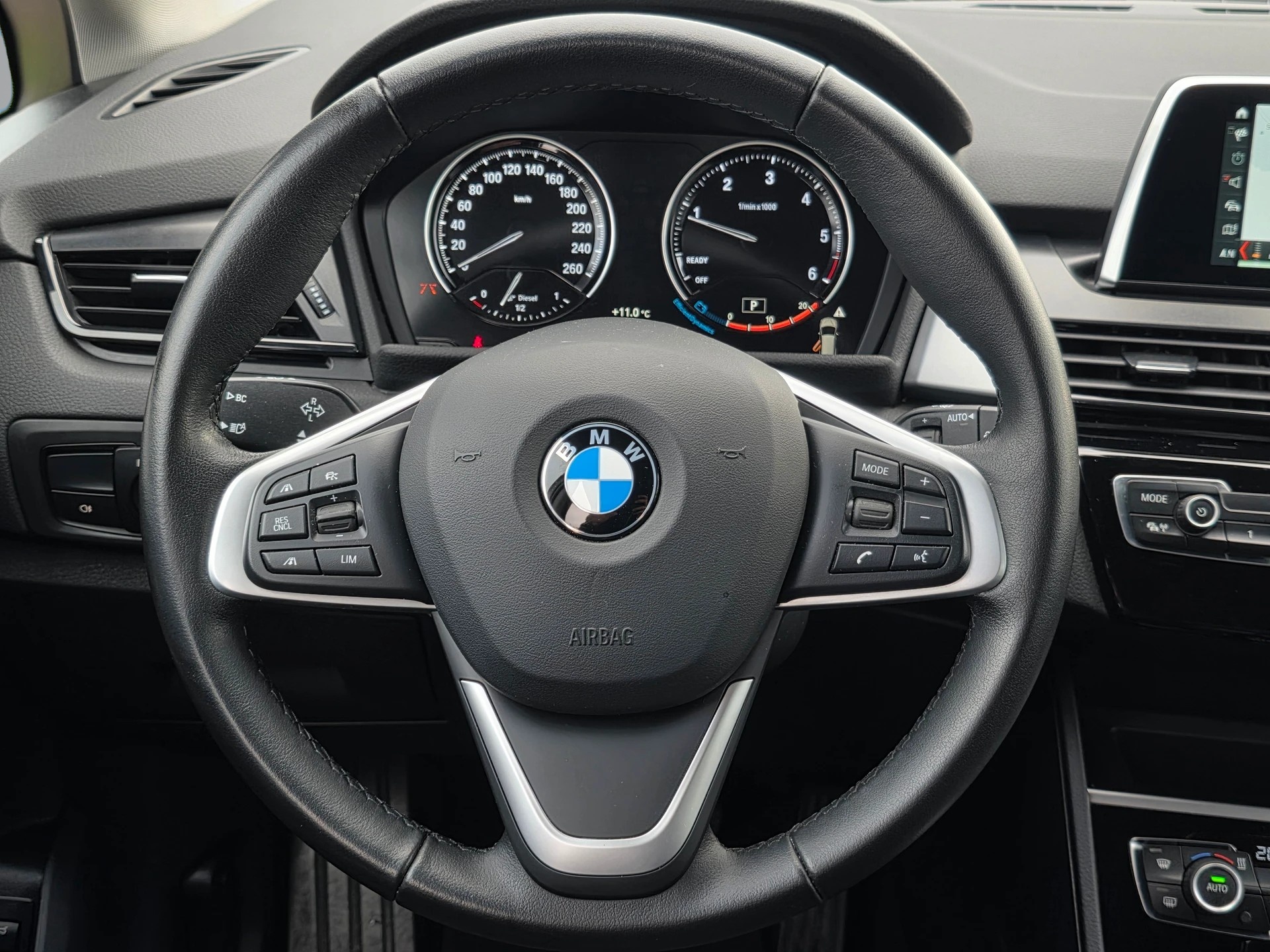 BMW 218d xDrive Gran Tourer Steptronic * CH-Fahrzeug * ab MFK *-image-12