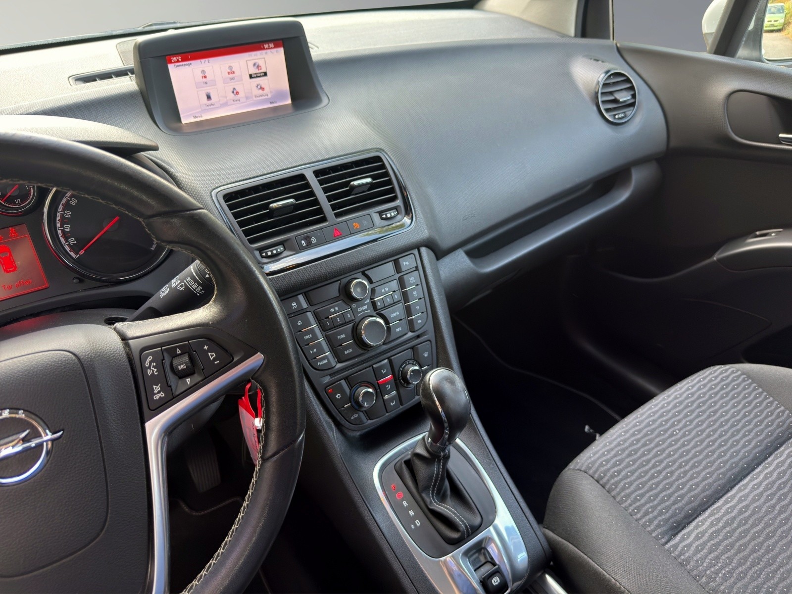 OPEL Meriva 1.4T 140 eTEC Drive-image-12