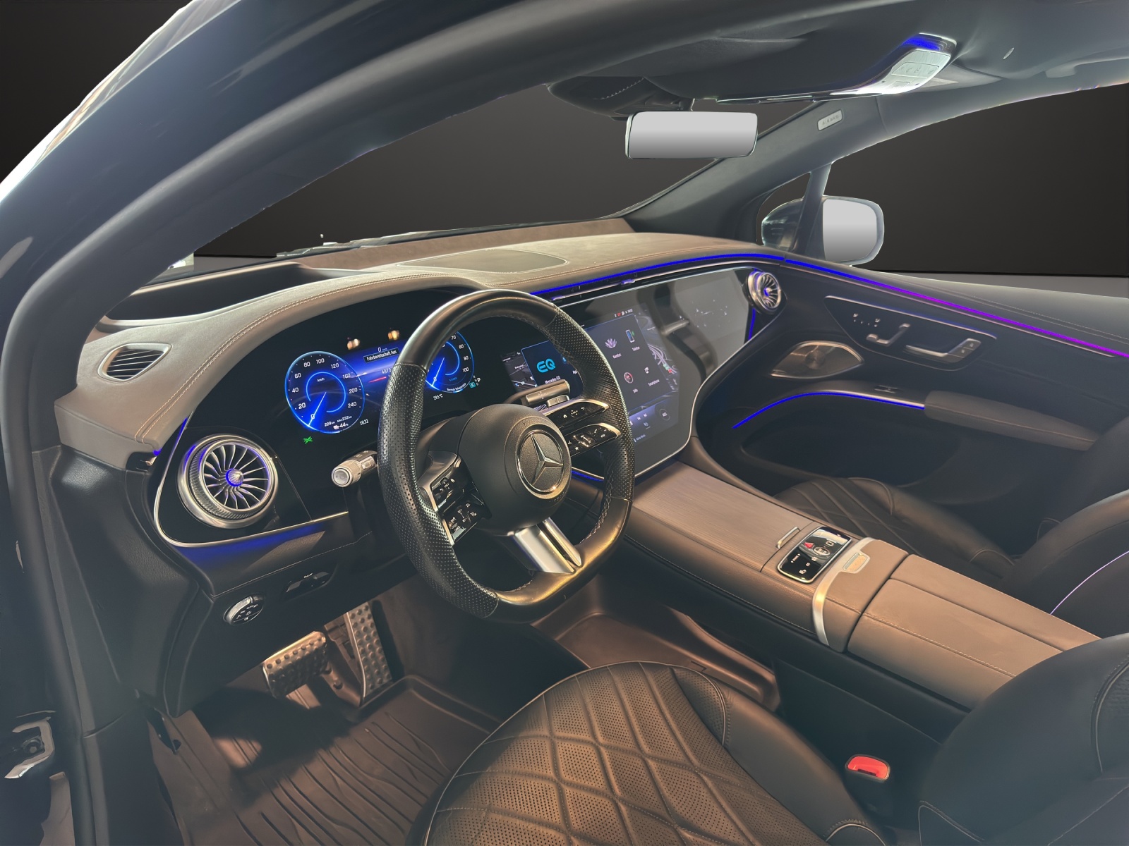 MERCEDES-BENZ EQS SUV 580 4Matic-image-8