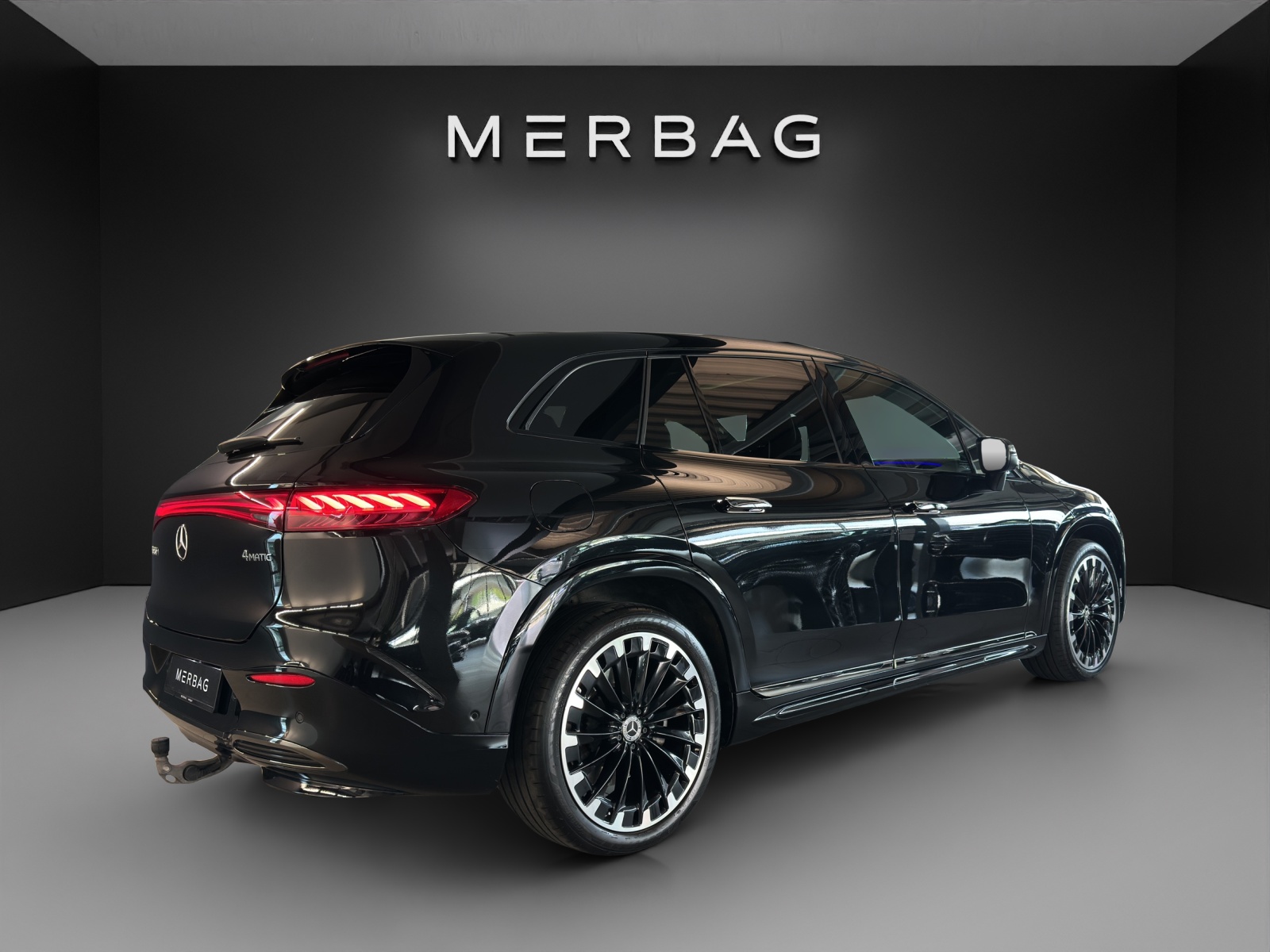 MERCEDES-BENZ EQS SUV 580 4Matic-image-5