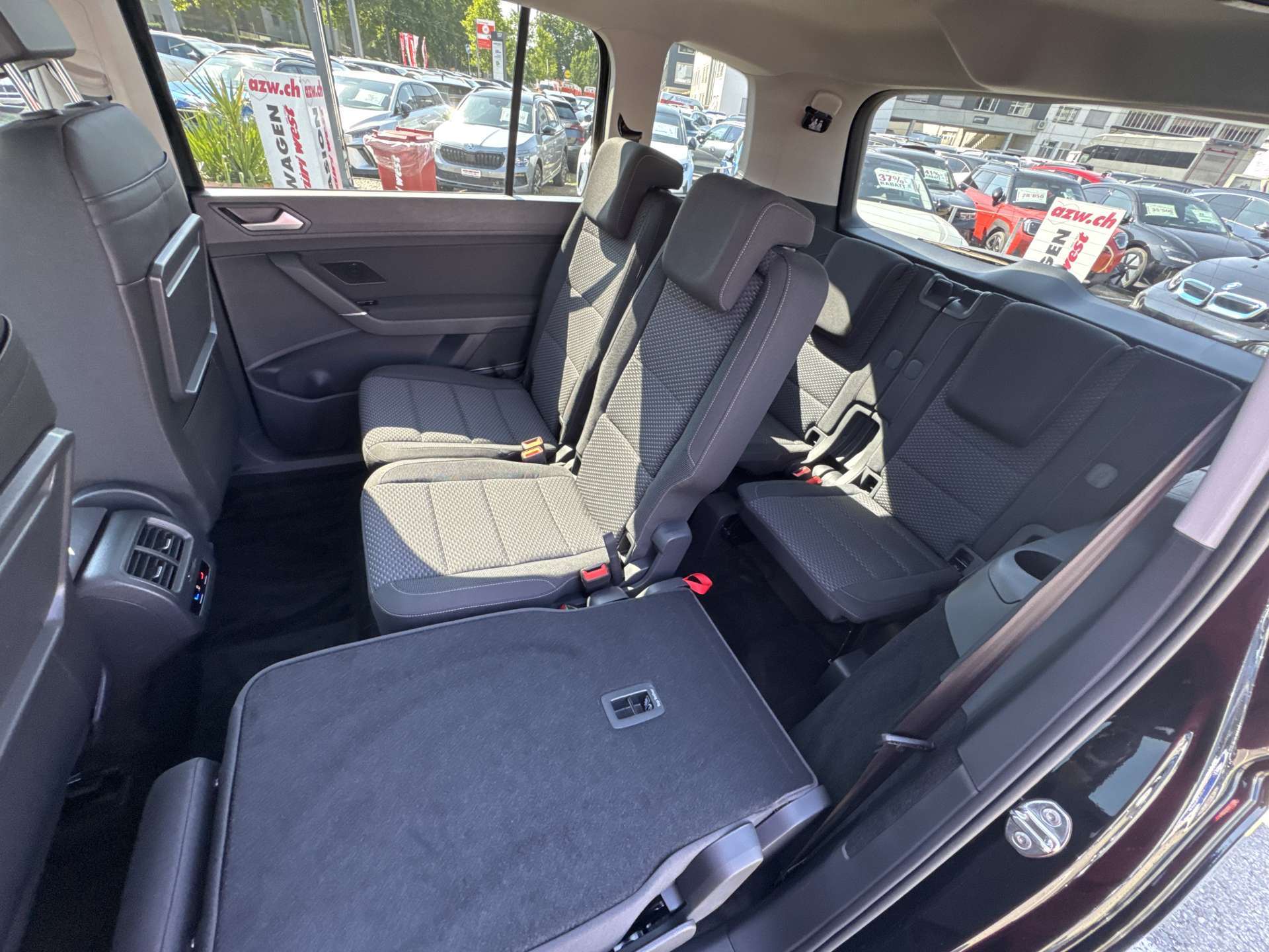 VW Touran 1.5 TSi EVO Comfortline Edition DSG-Automat 7-Plätzer-image-5