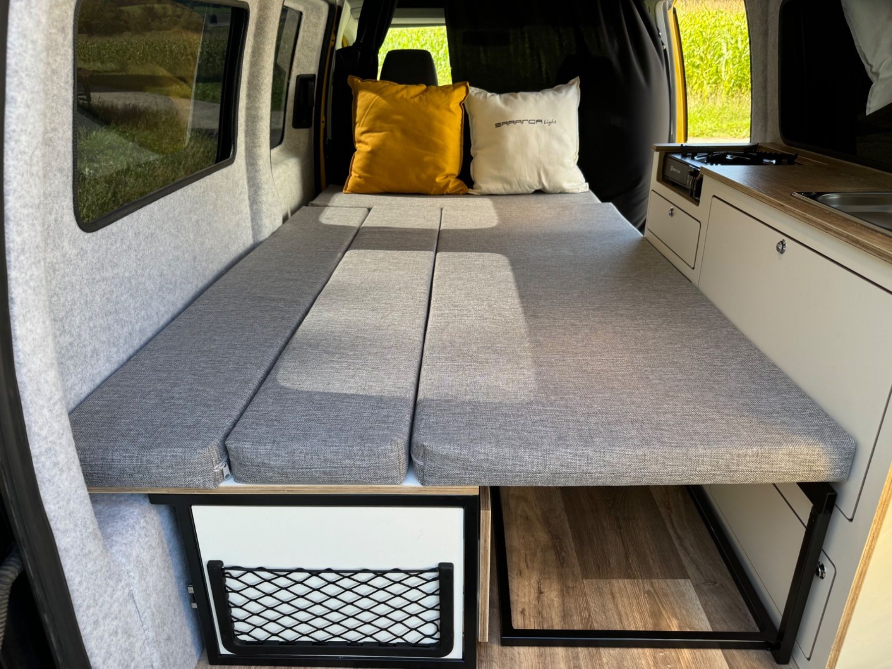 VW Caddy Maxi DSG 4Motion Saranda Beach-image-6