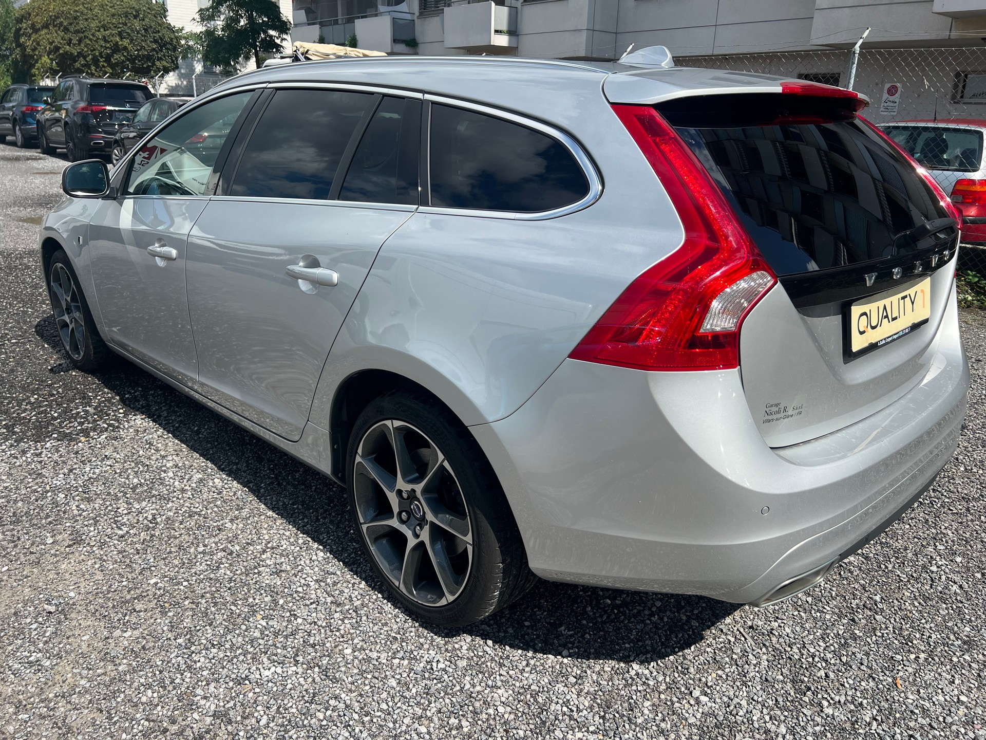 VOLVO V60 D4 AWD OceanRace Geartronic-image-5
