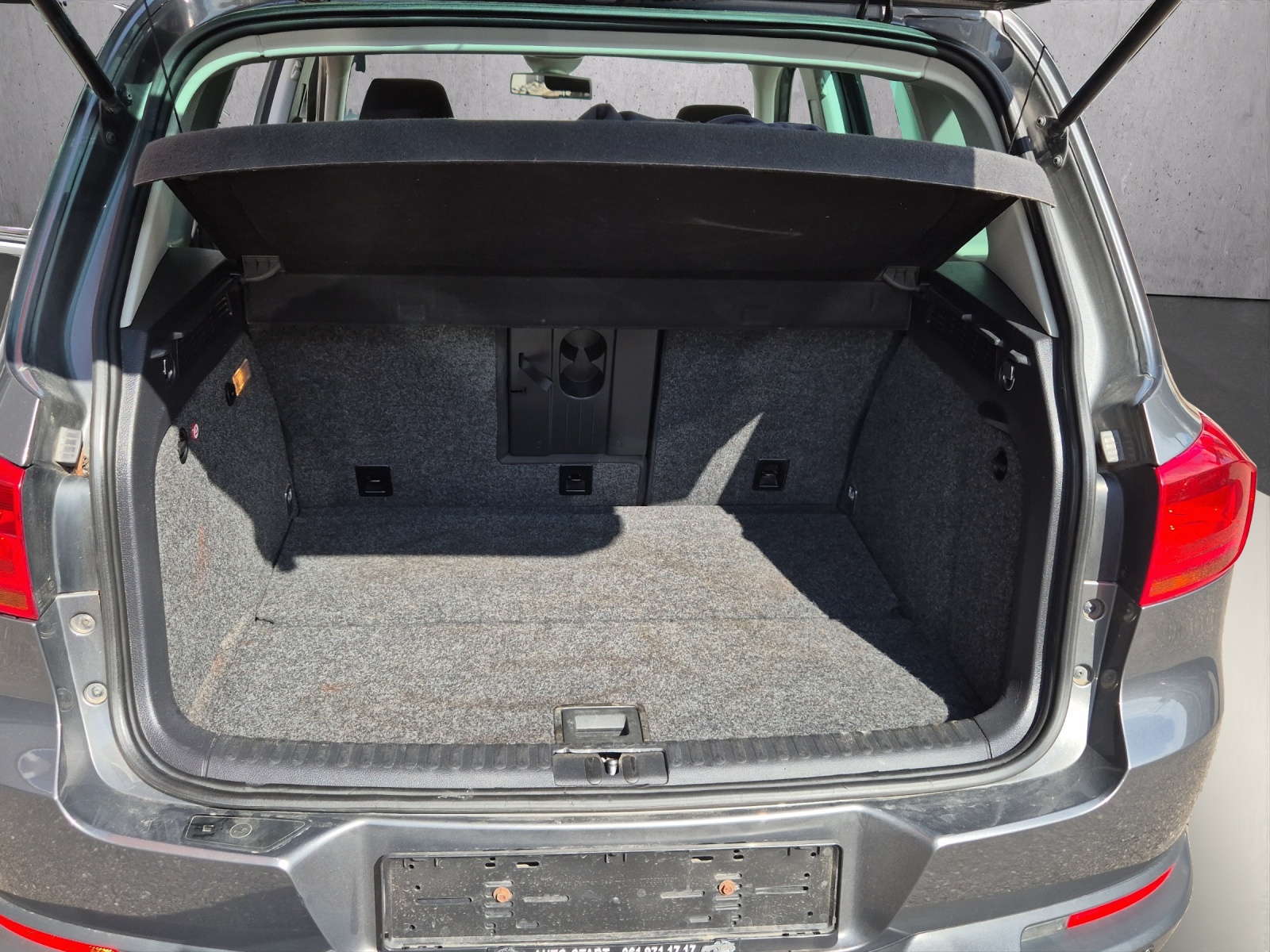 VW Tiguan 2.0 TSI Sport&Style 4Motion DSG-image-13