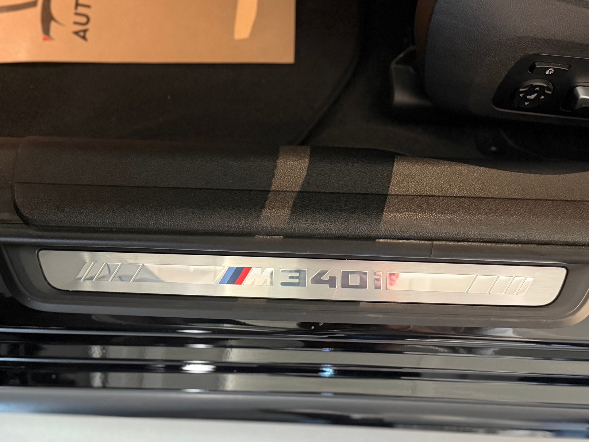 BMW M340i xDrive 48V Steptronic °° Performance°°-image-28