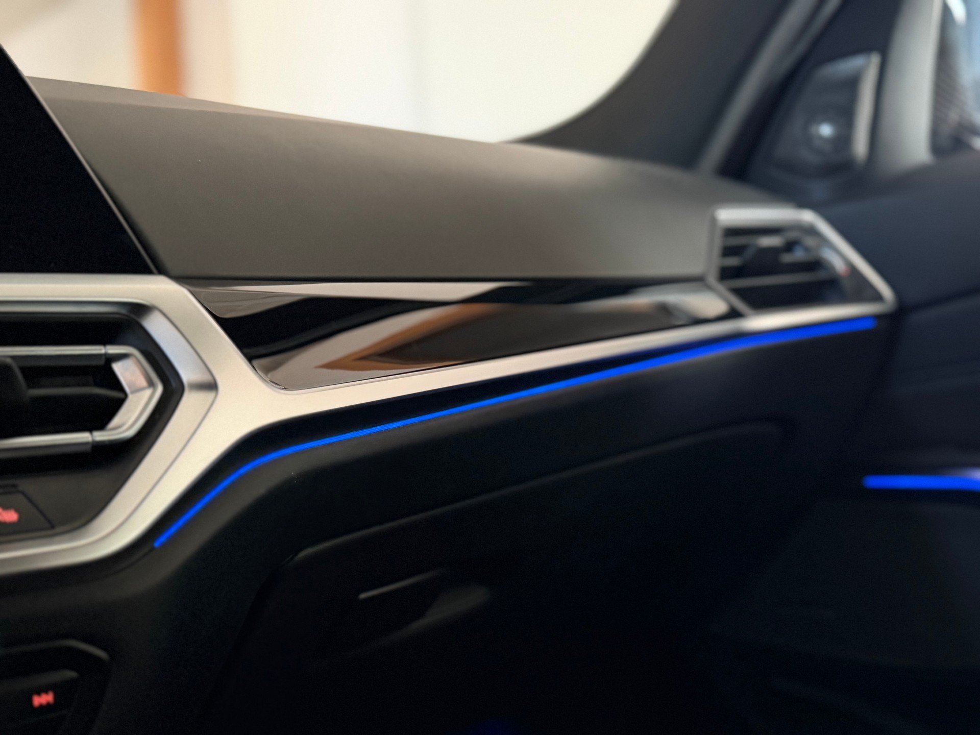 BMW M340i xDrive 48V Steptronic °° Performance°°-image-21