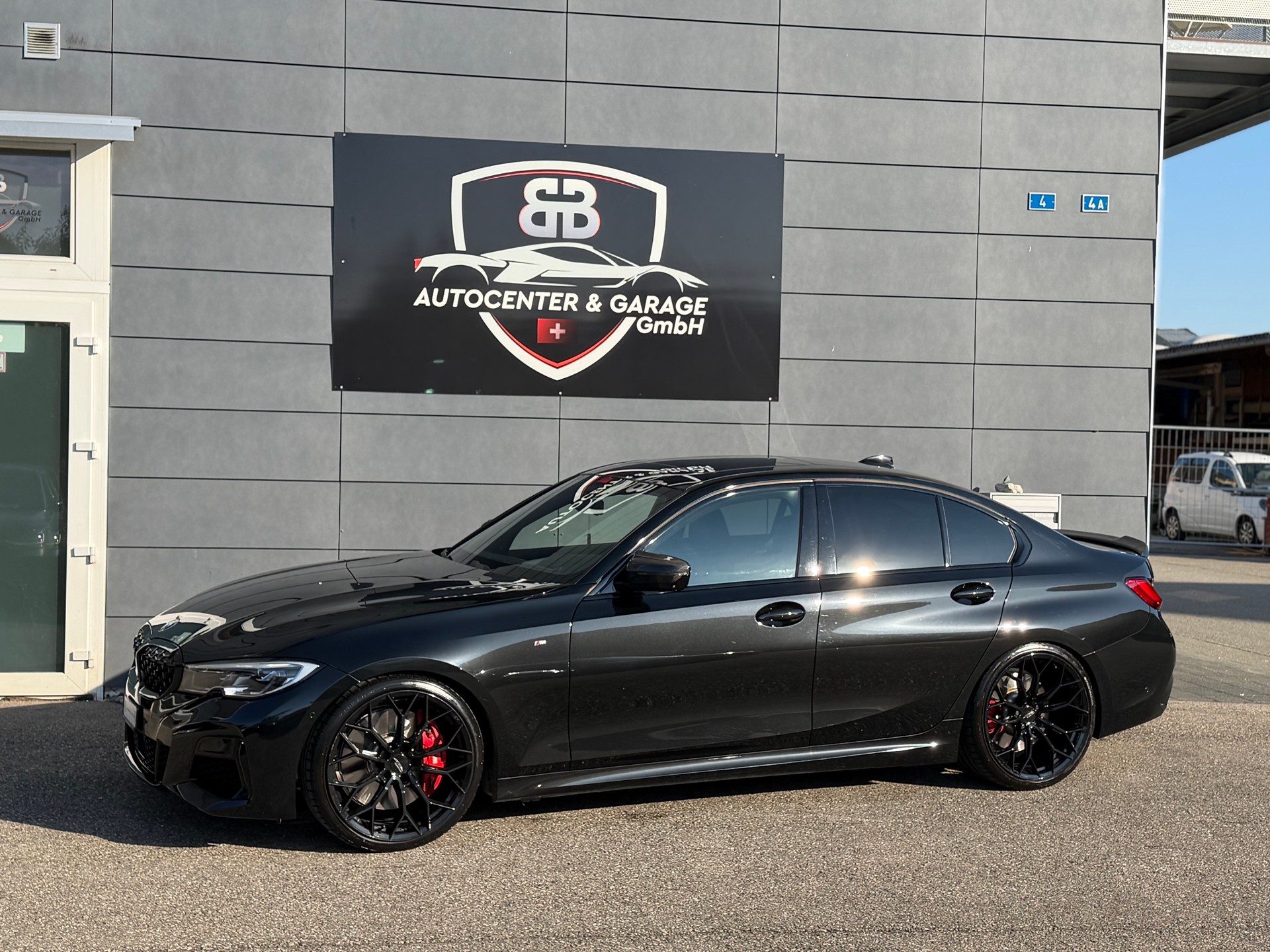 BMW M340i xDrive 48V Steptronic °° Performance°°-image-3