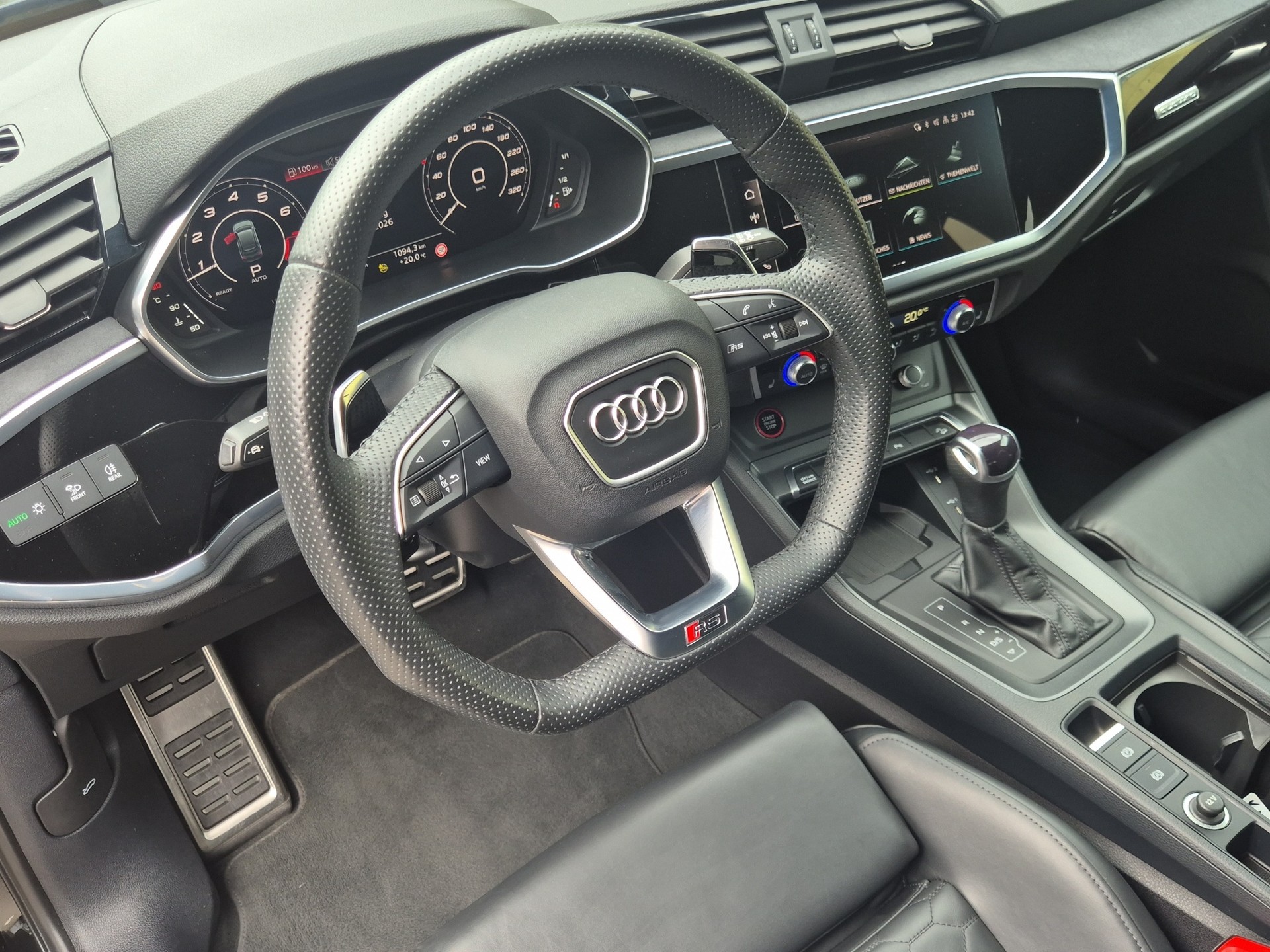 AUDI RS Q3 Sportback quattro S tronic-image-10