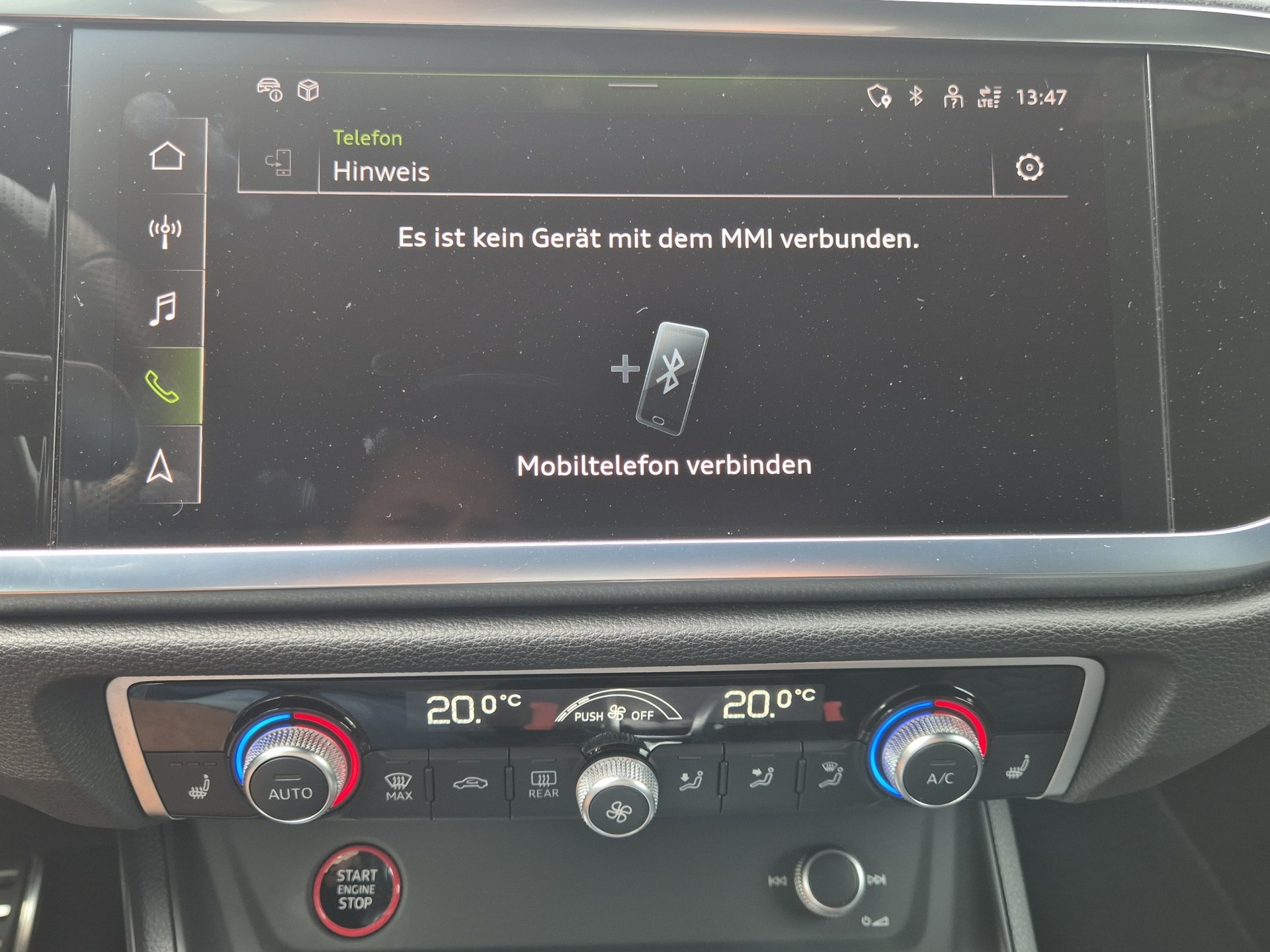 AUDI RS Q3 Sportback quattro S tronic-image-22