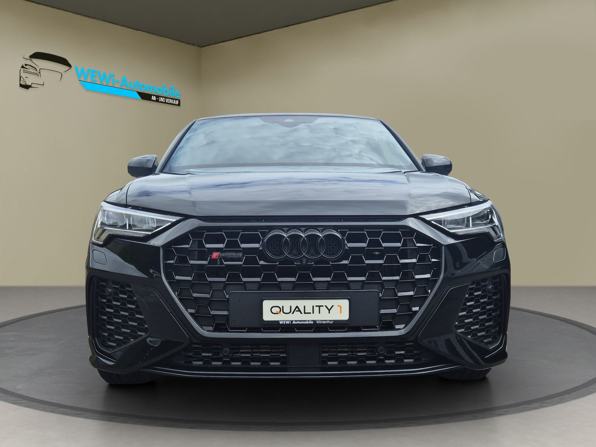 AUDI RS Q3 Sportback quattro S tronic-image-7