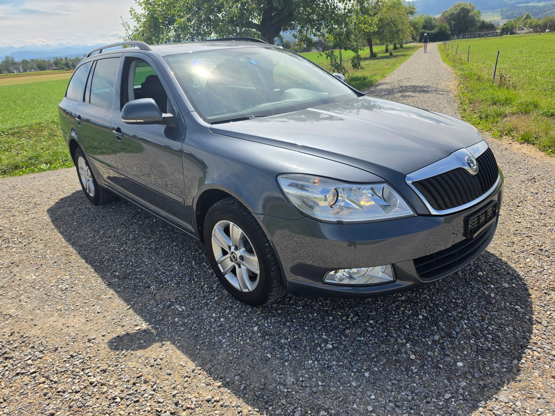SKODA 1.8 T-FSI Stöckli 4x4-image-3