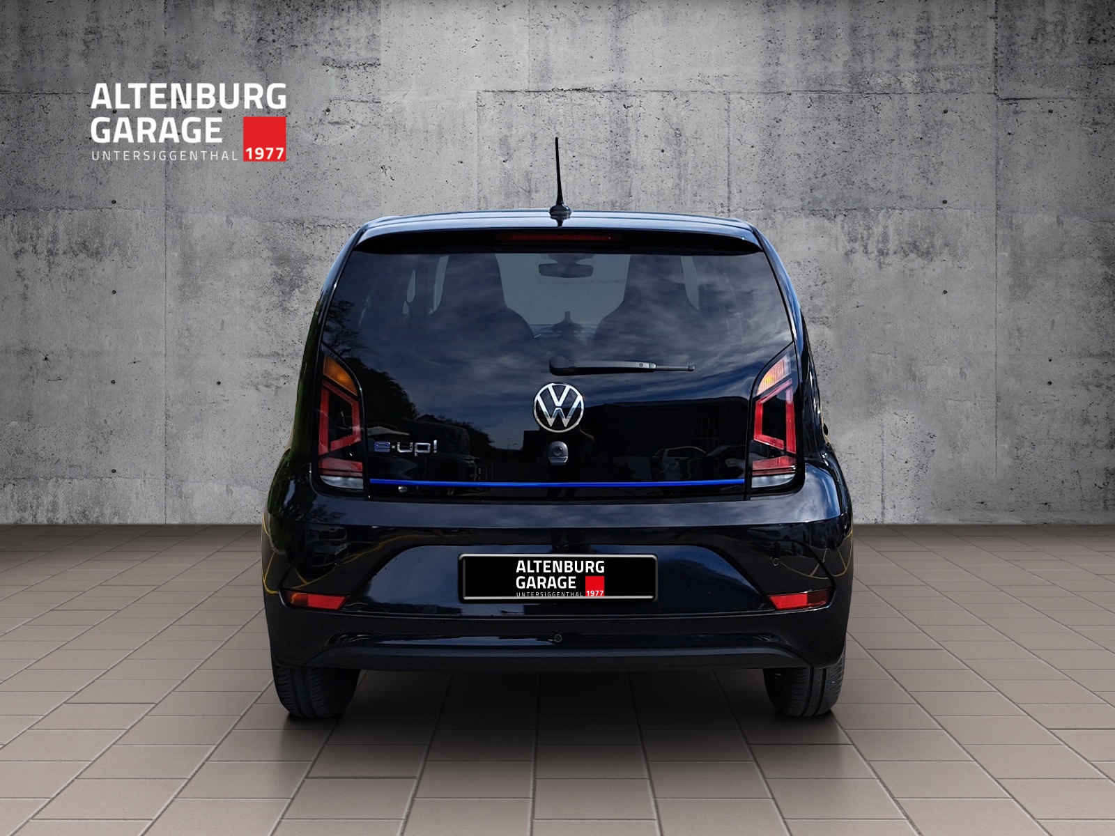 VW e-Up-showroom-element-3