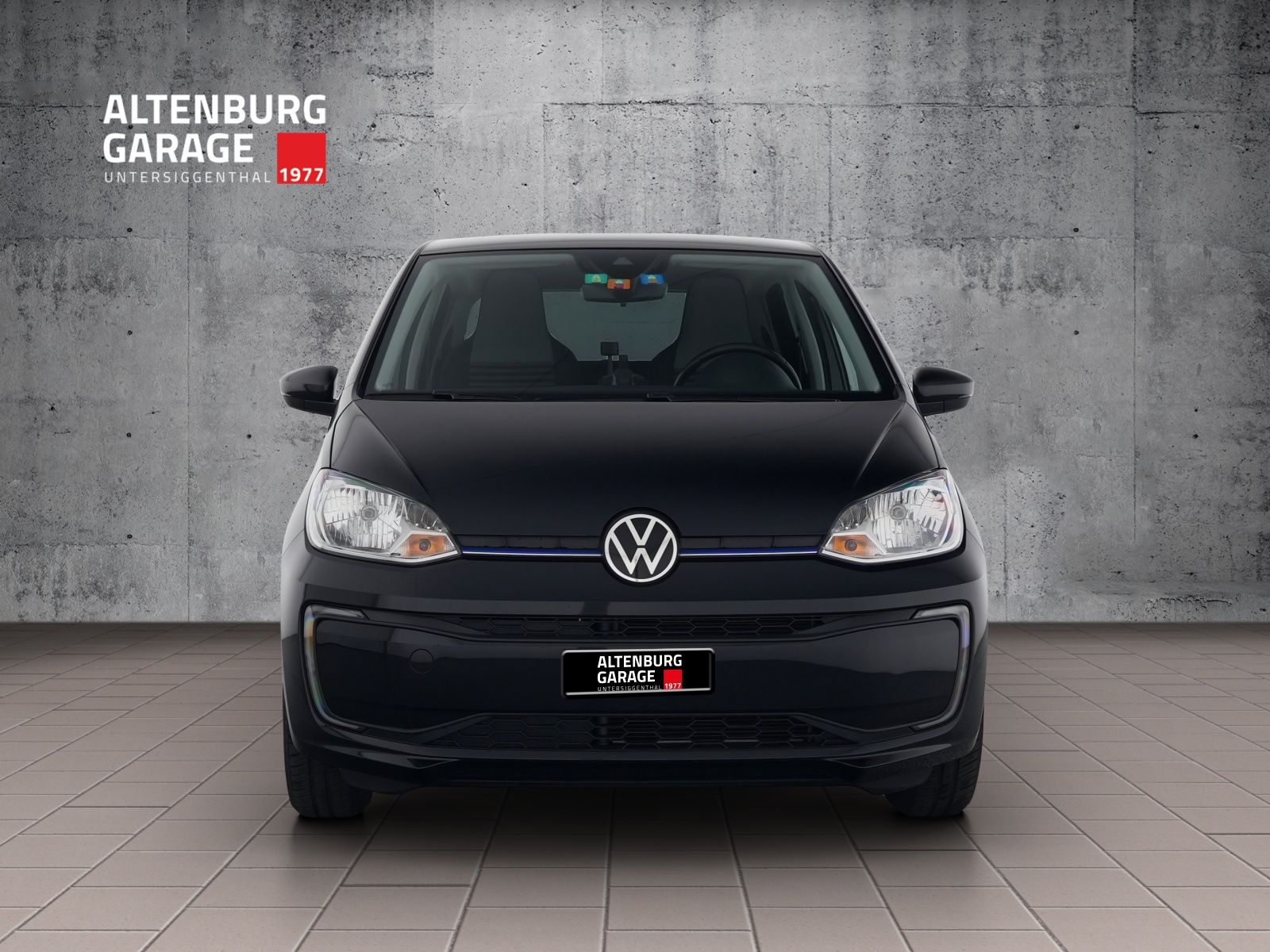 VW e-Up-showroom-element-1