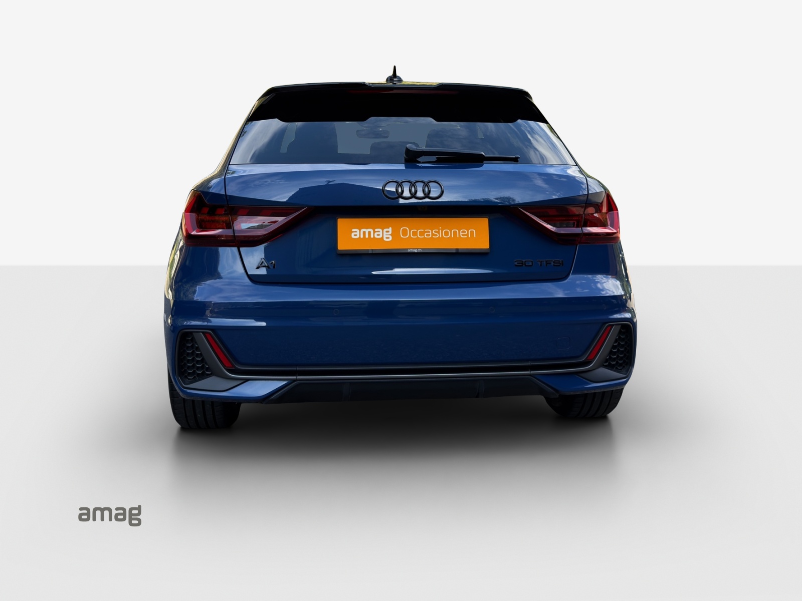 AUDI A1 Sportback 30 TFSI S Line Attraction S-tronic-image-3