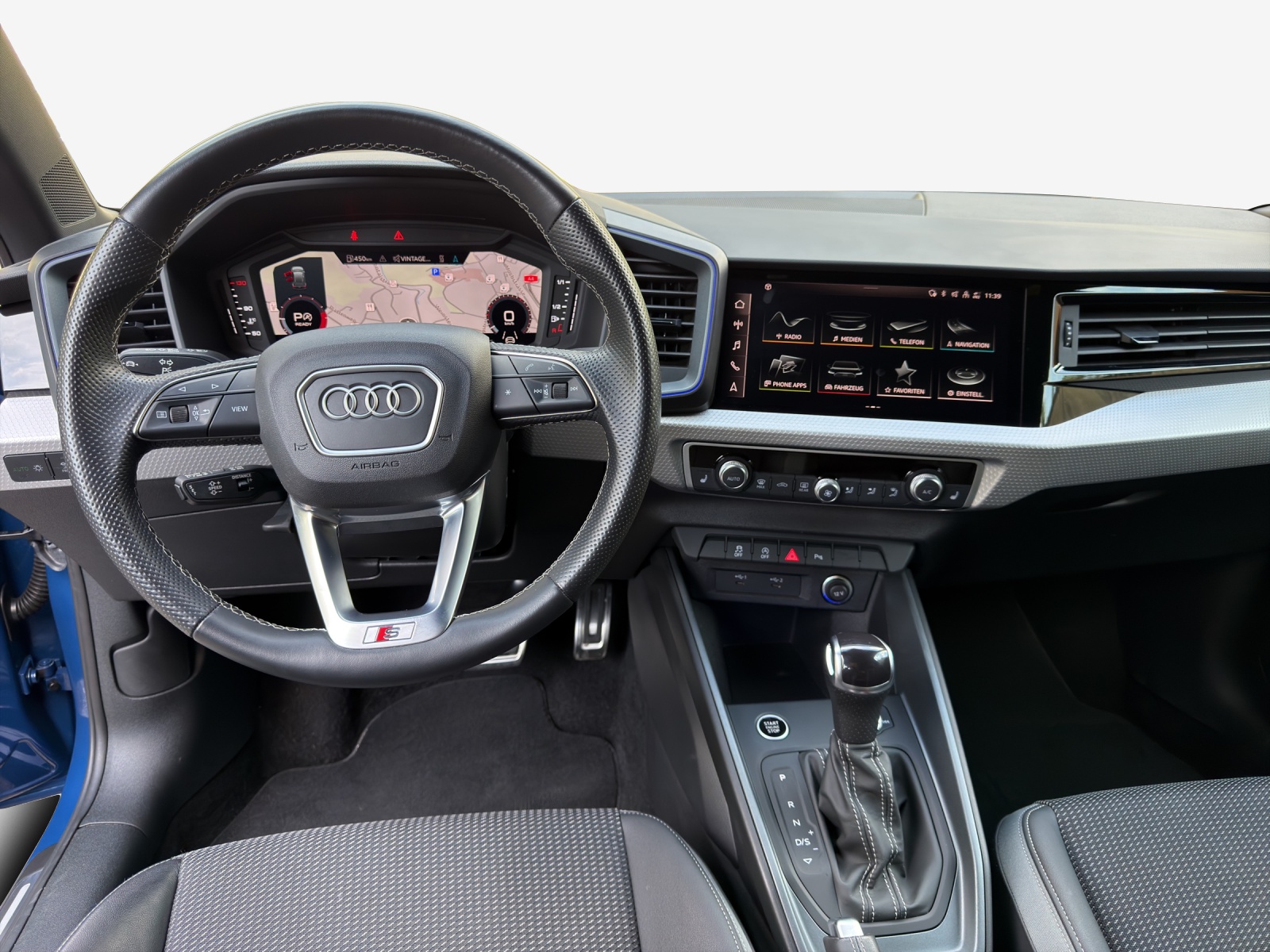 AUDI A1 Sportback 30 TFSI S Line Attraction S-tronic-image-8