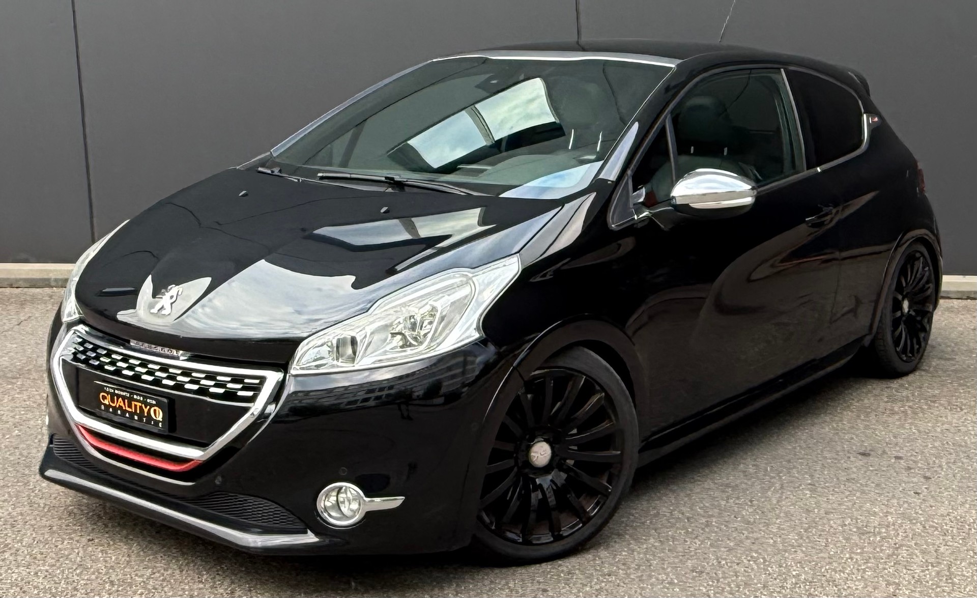 PEUGEOT 208 1.6 Turbo GTi