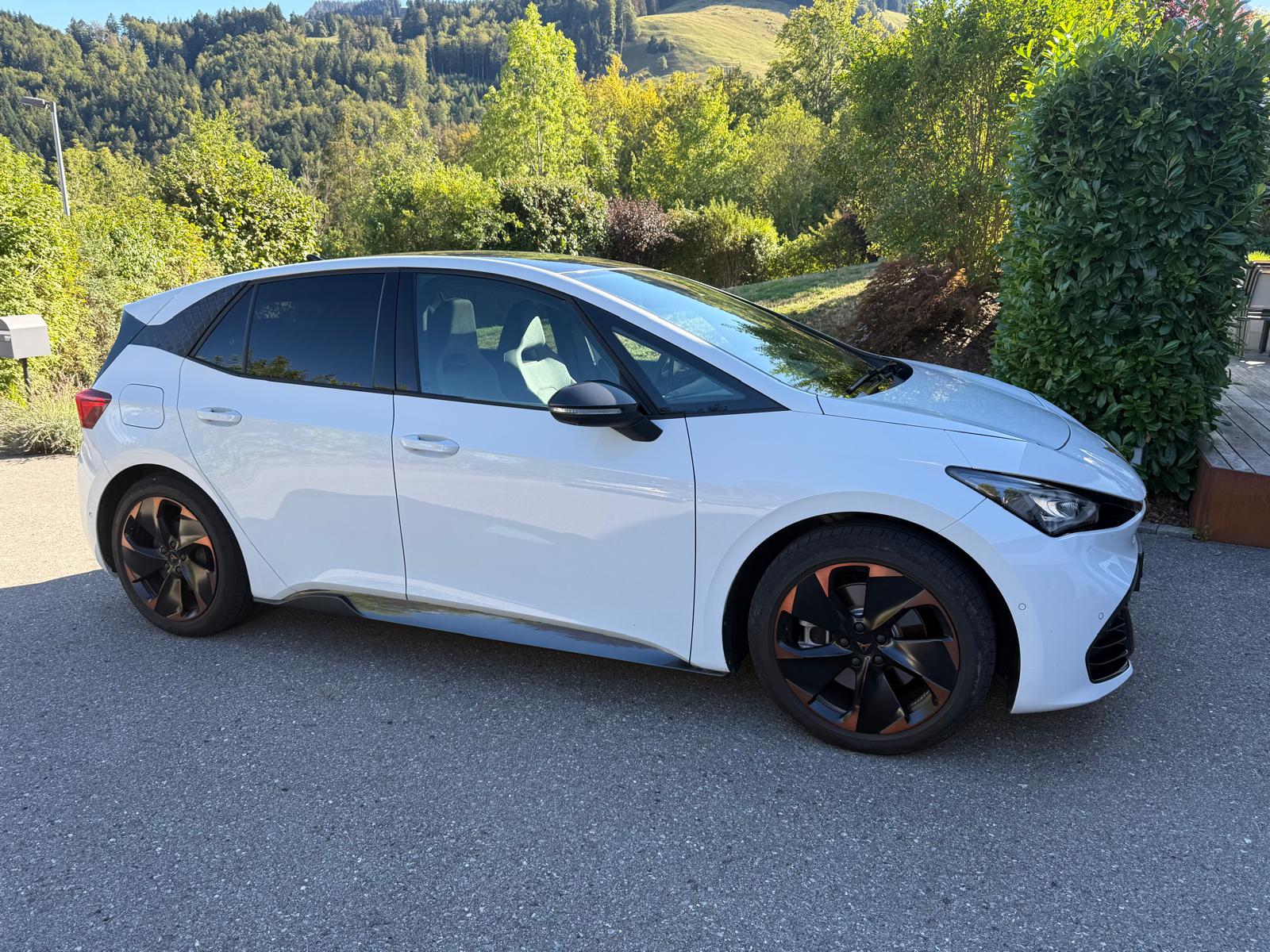 CUPRA Born 58 kWh e-Boost-image-0