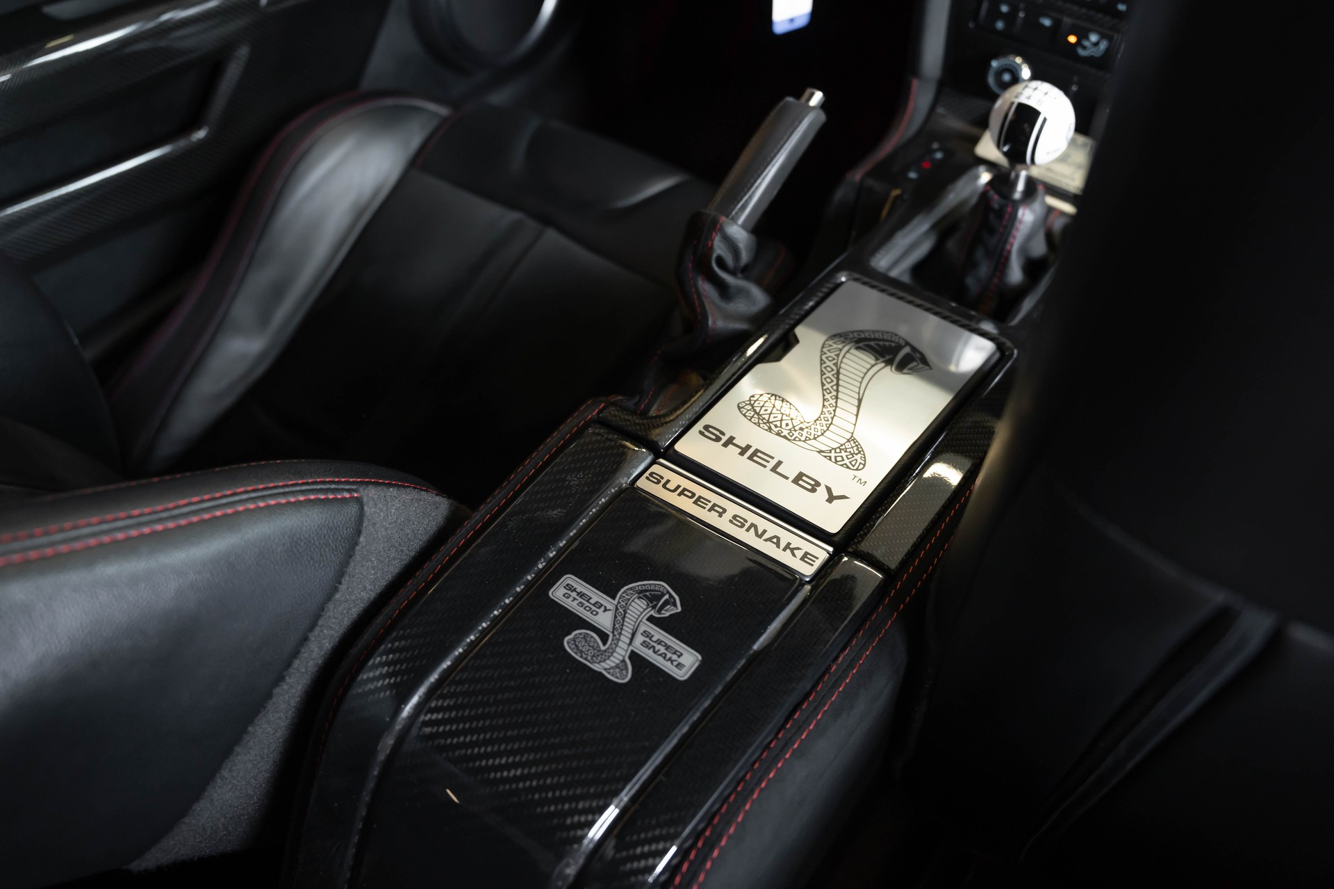 FORD MUSTANG Shelby GT 500 SuperSnake-image-26