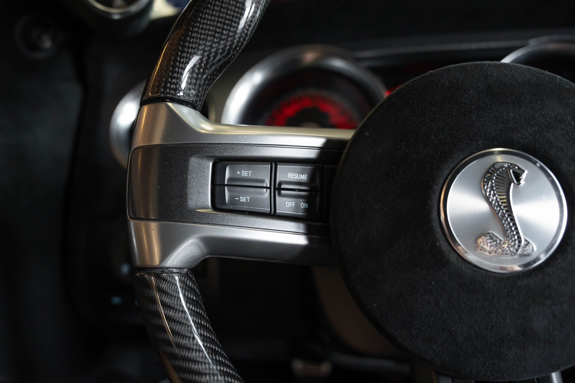 FORD MUSTANG Shelby GT 500 SuperSnake-image-33