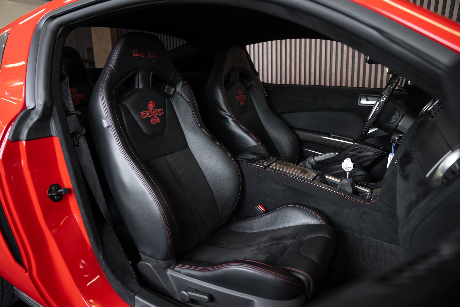 FORD MUSTANG Shelby GT 500 SuperSnake-image-16