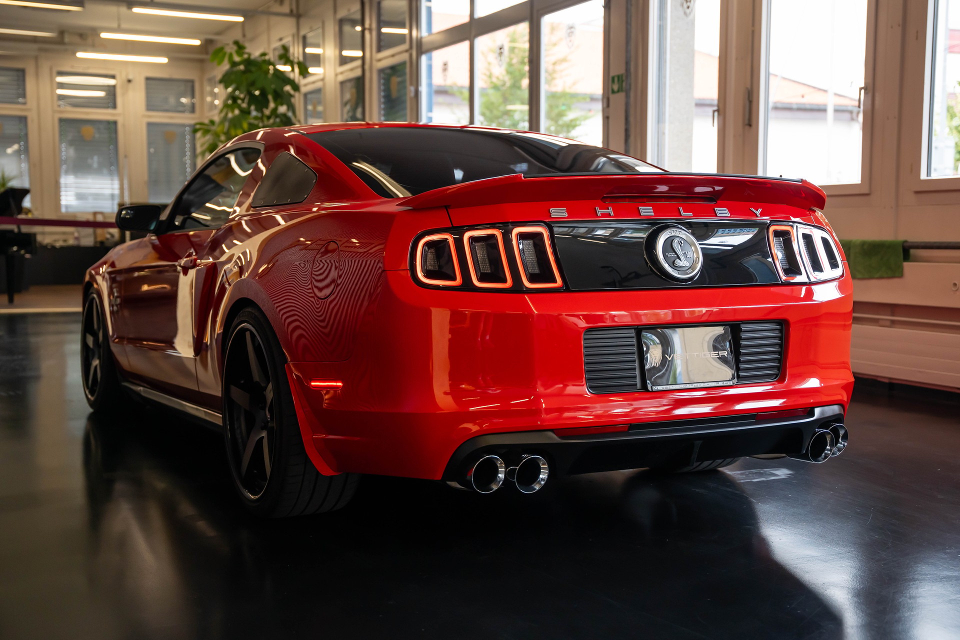 FORD MUSTANG Shelby GT 500 SuperSnake-showroom-element-3
